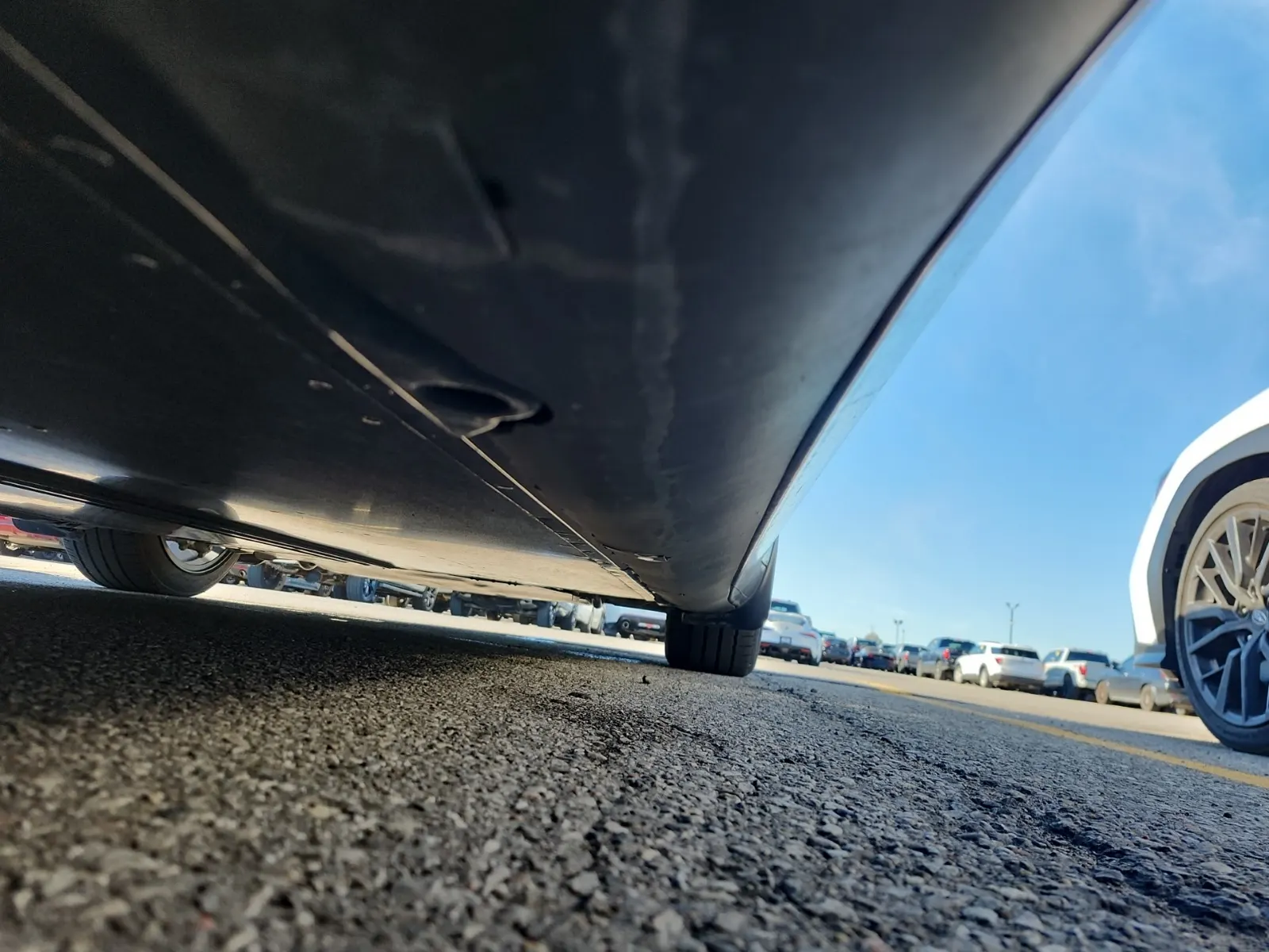 Undercarriage - Passenger Photo