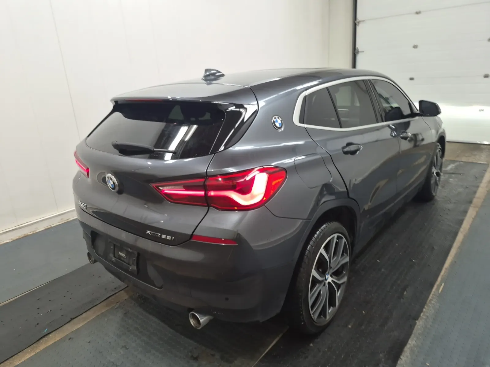 Passenger Rear 3/4 Photo