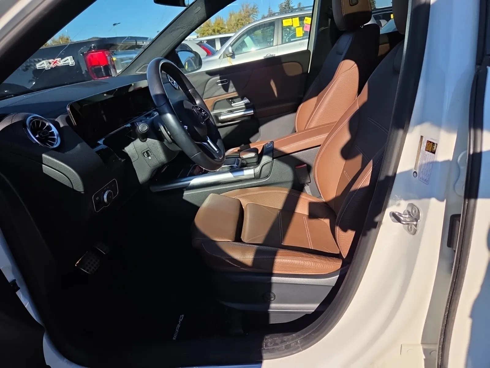 Front Interior Photo
