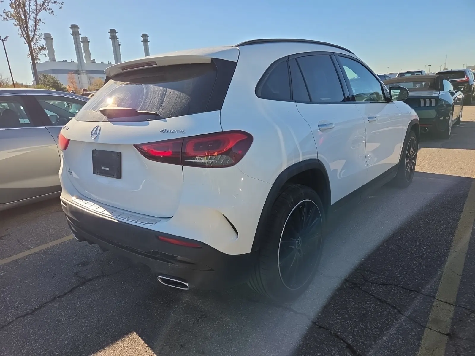 Passenger Rear 3/4 Photo