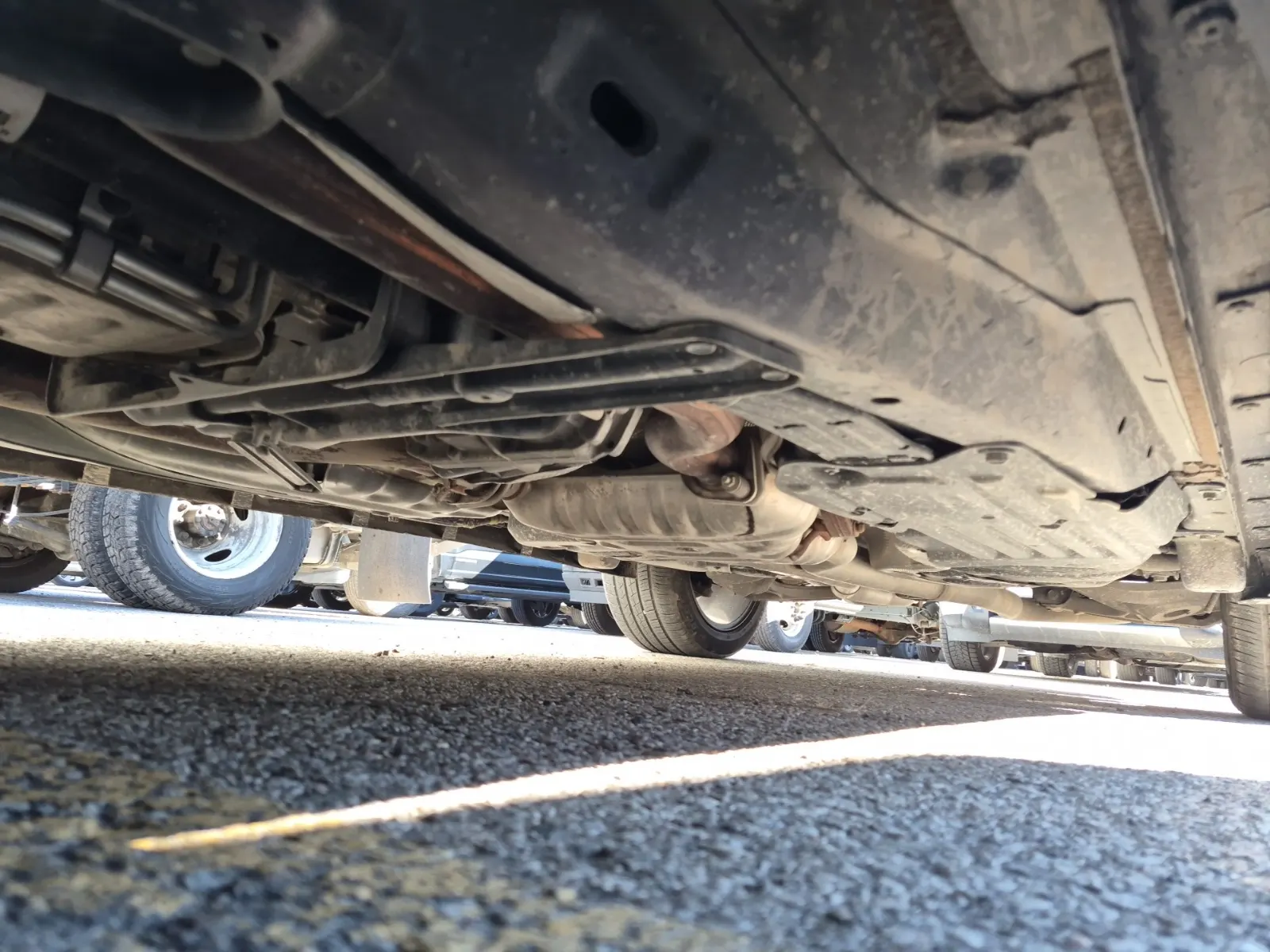 Undercarriage - Driver Photo