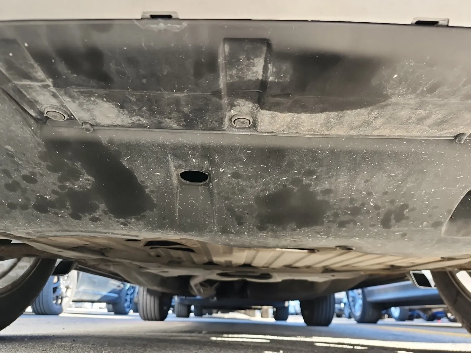 Undercarriage - Front Photo