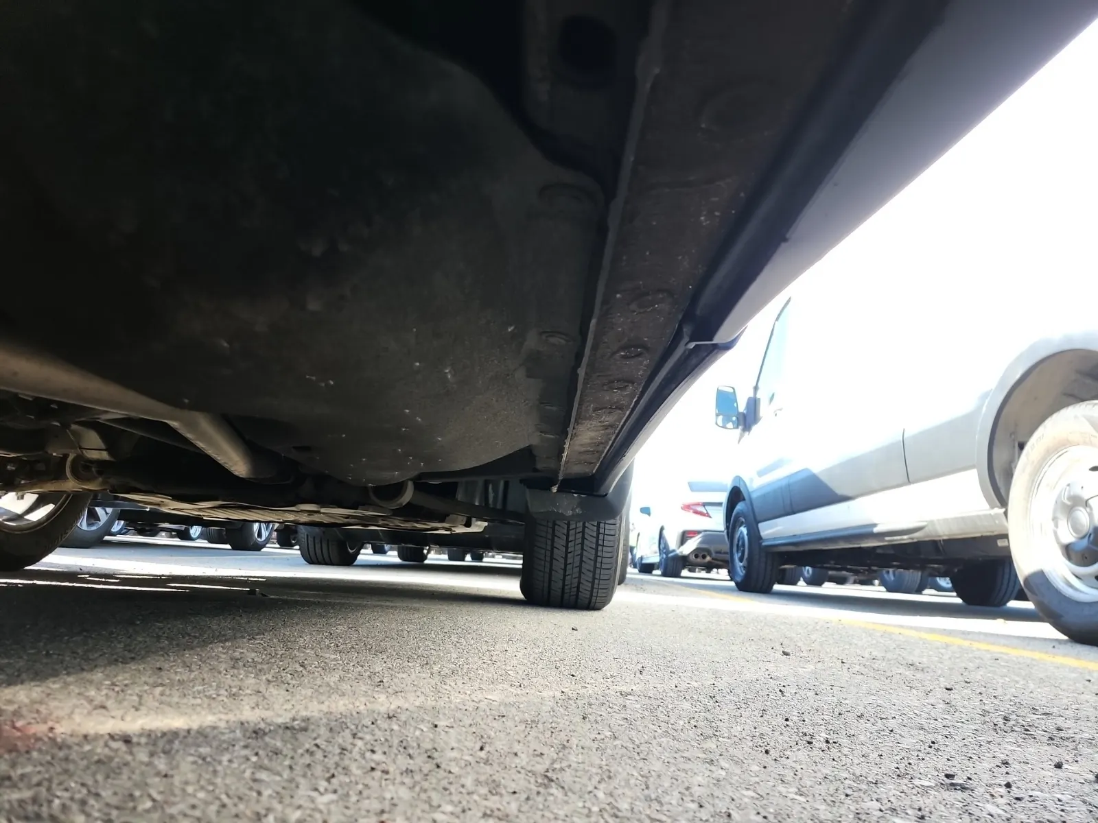 Undercarriage - Passenger Photo