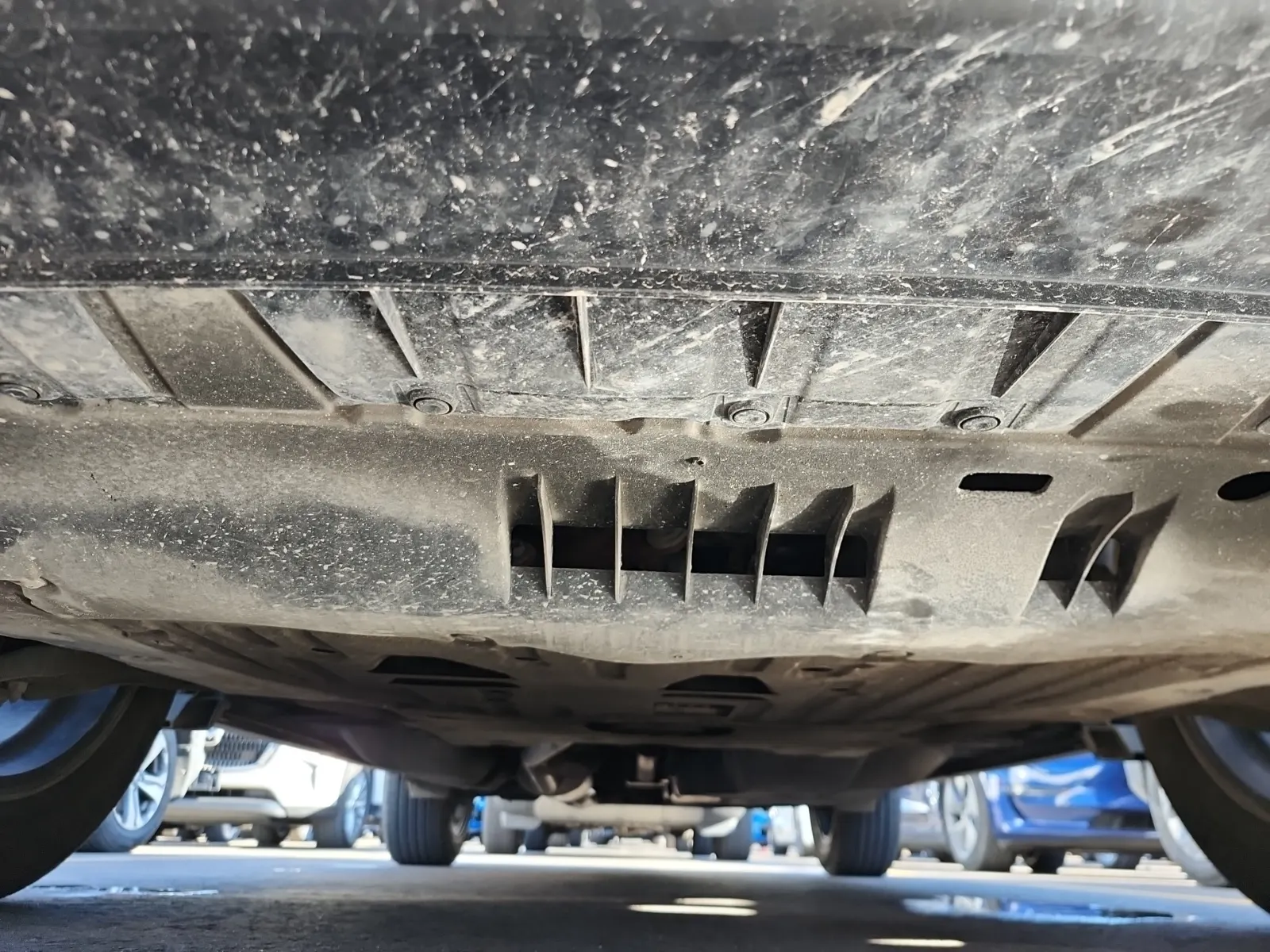 Undercarriage - Front Photo