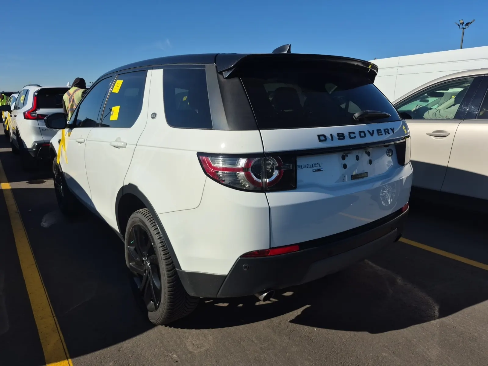 Driver Rear 3/4 Photo