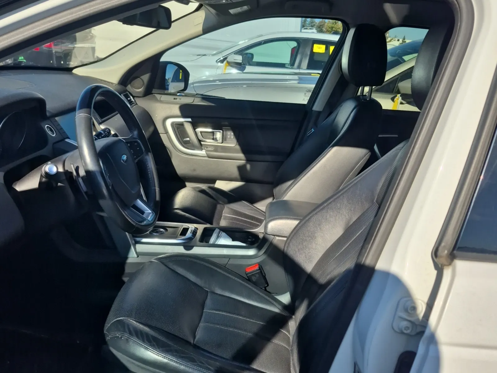 Front Interior Photo