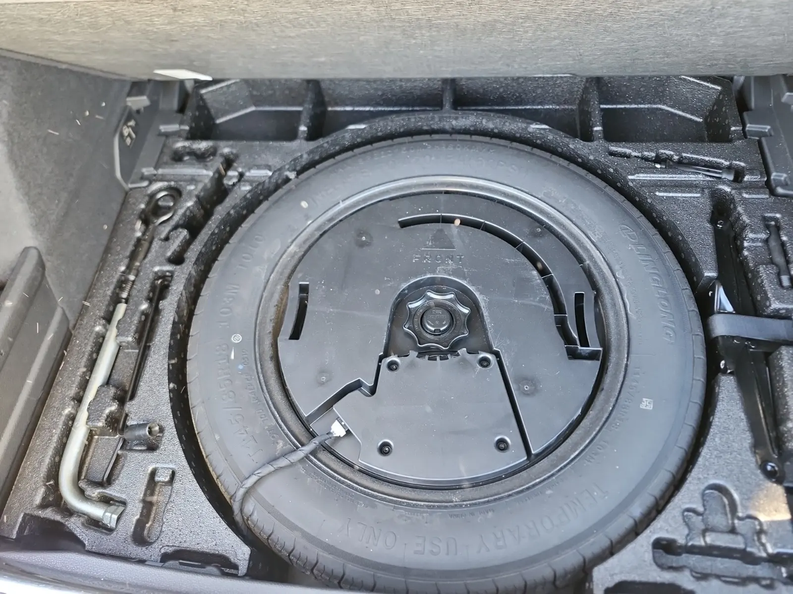 Spare Tire & Wheel Photo