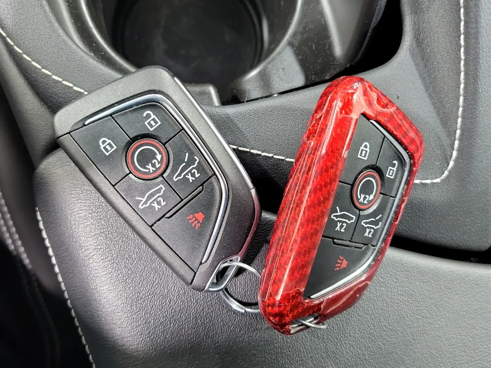Keys/Fobs/Manual Photo