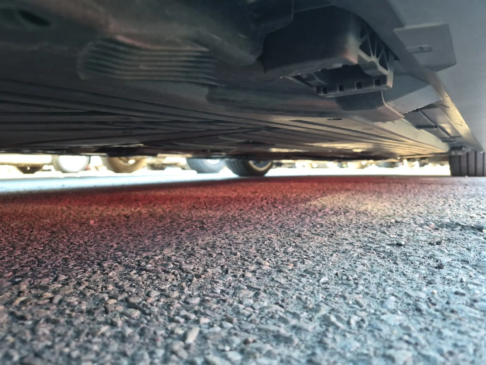 Undercarriage - Passenger Photo