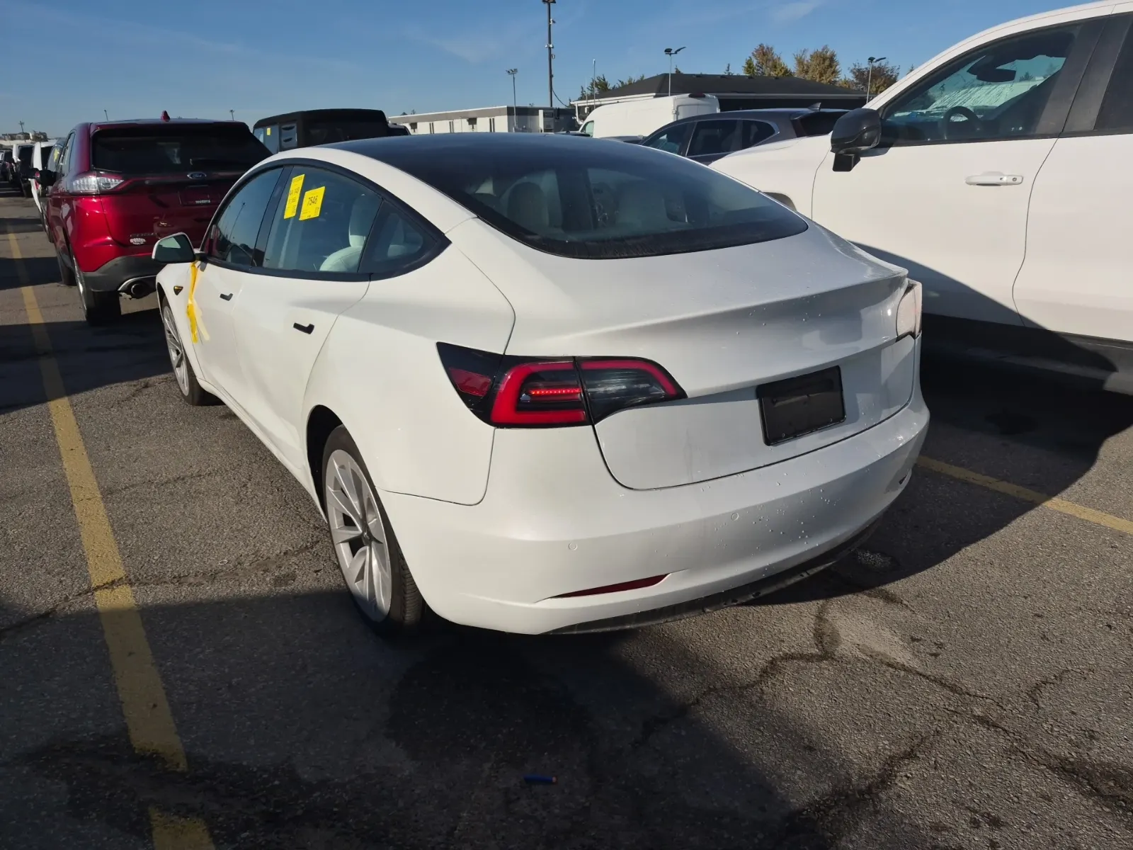 Driver Rear 3/4 Photo
