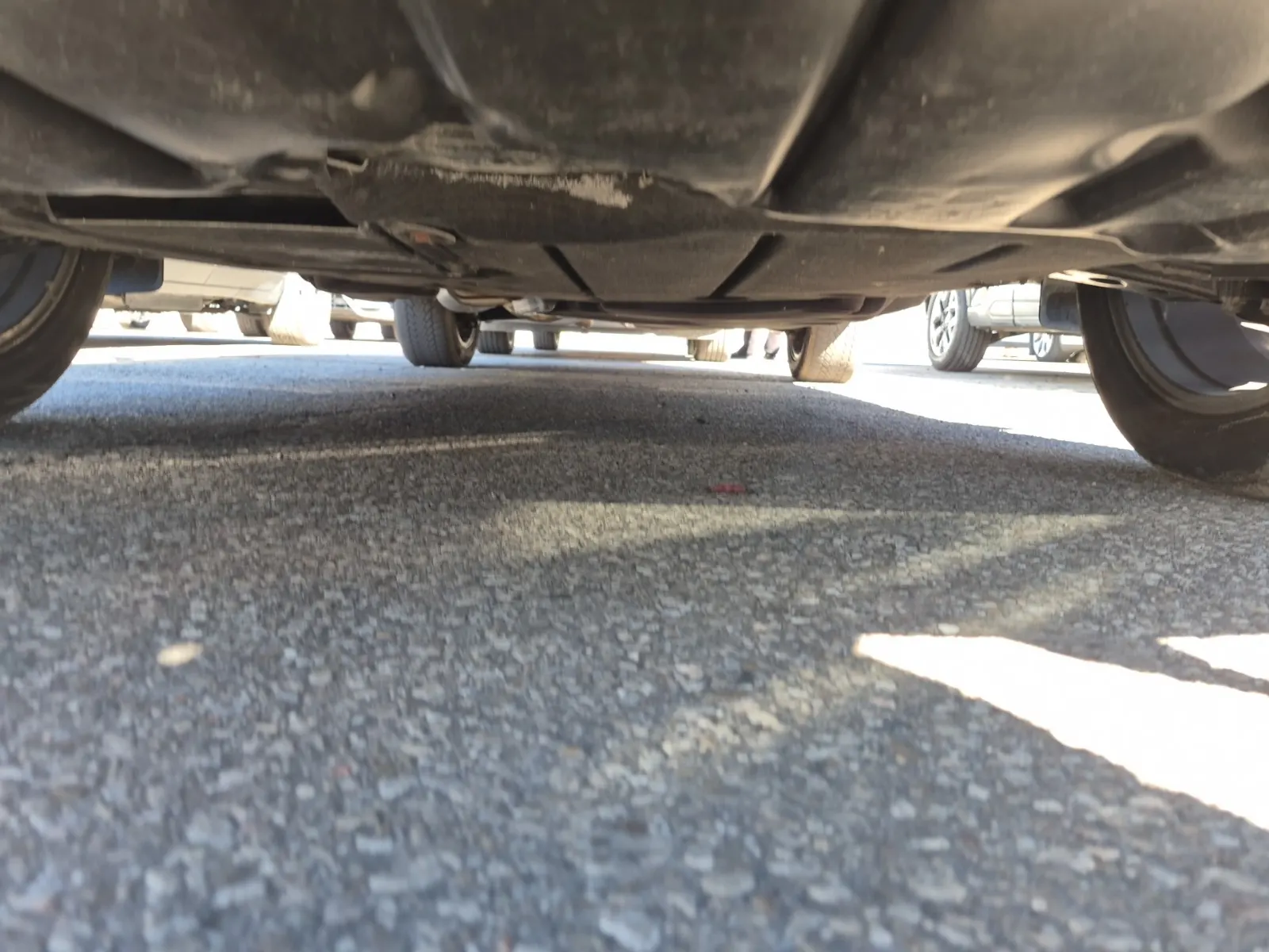 Undercarriage - Front Photo