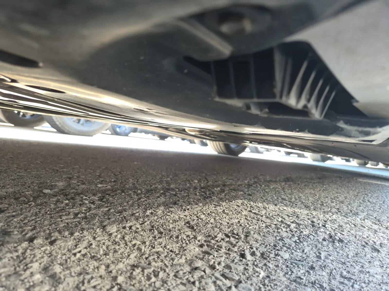 Undercarriage - Passenger Photo