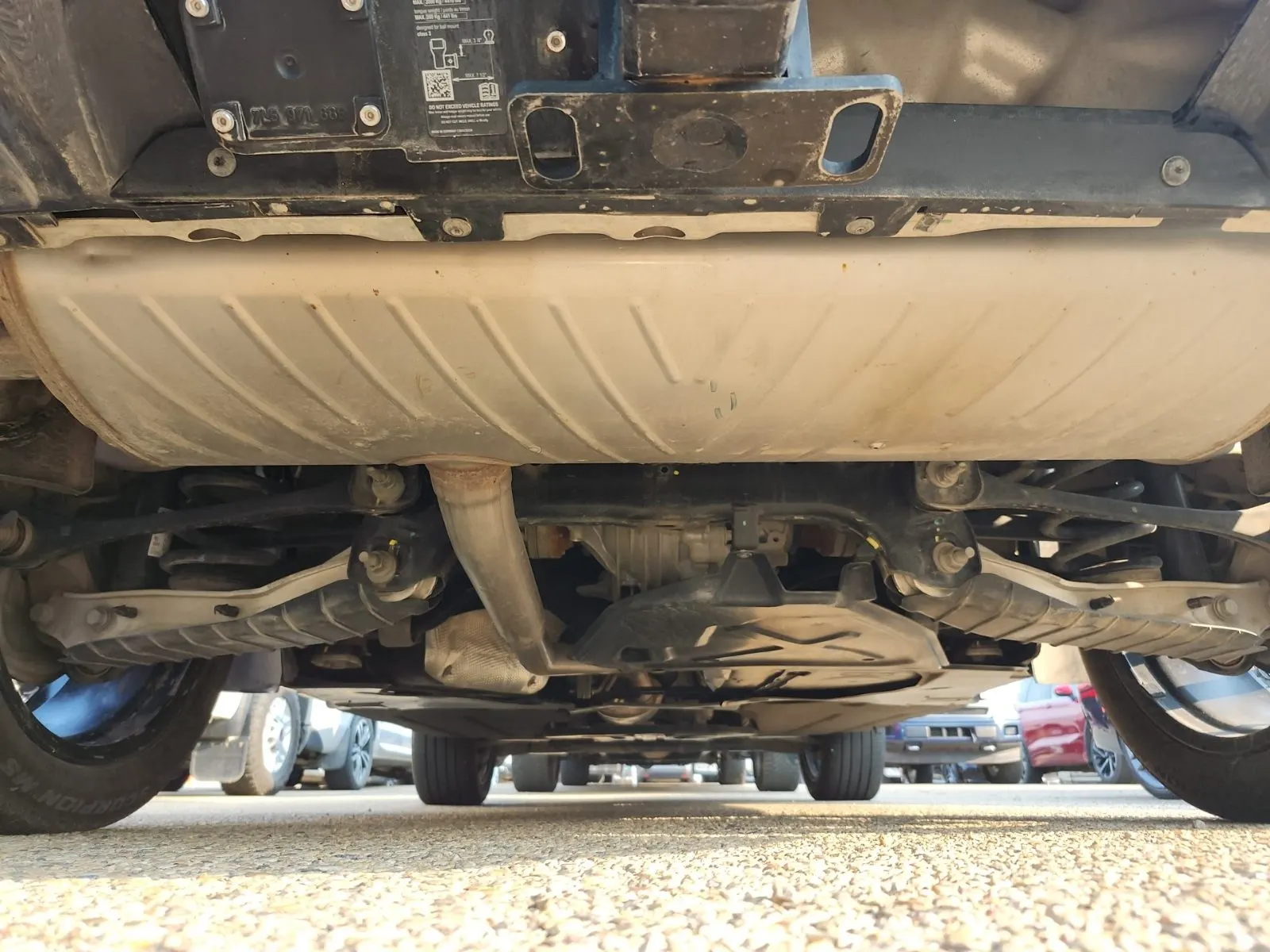 Undercarriage - Rear Photo