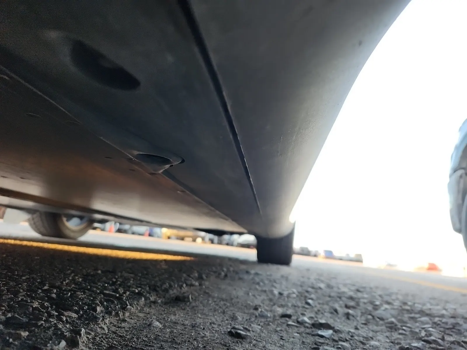 Undercarriage - Passenger Photo