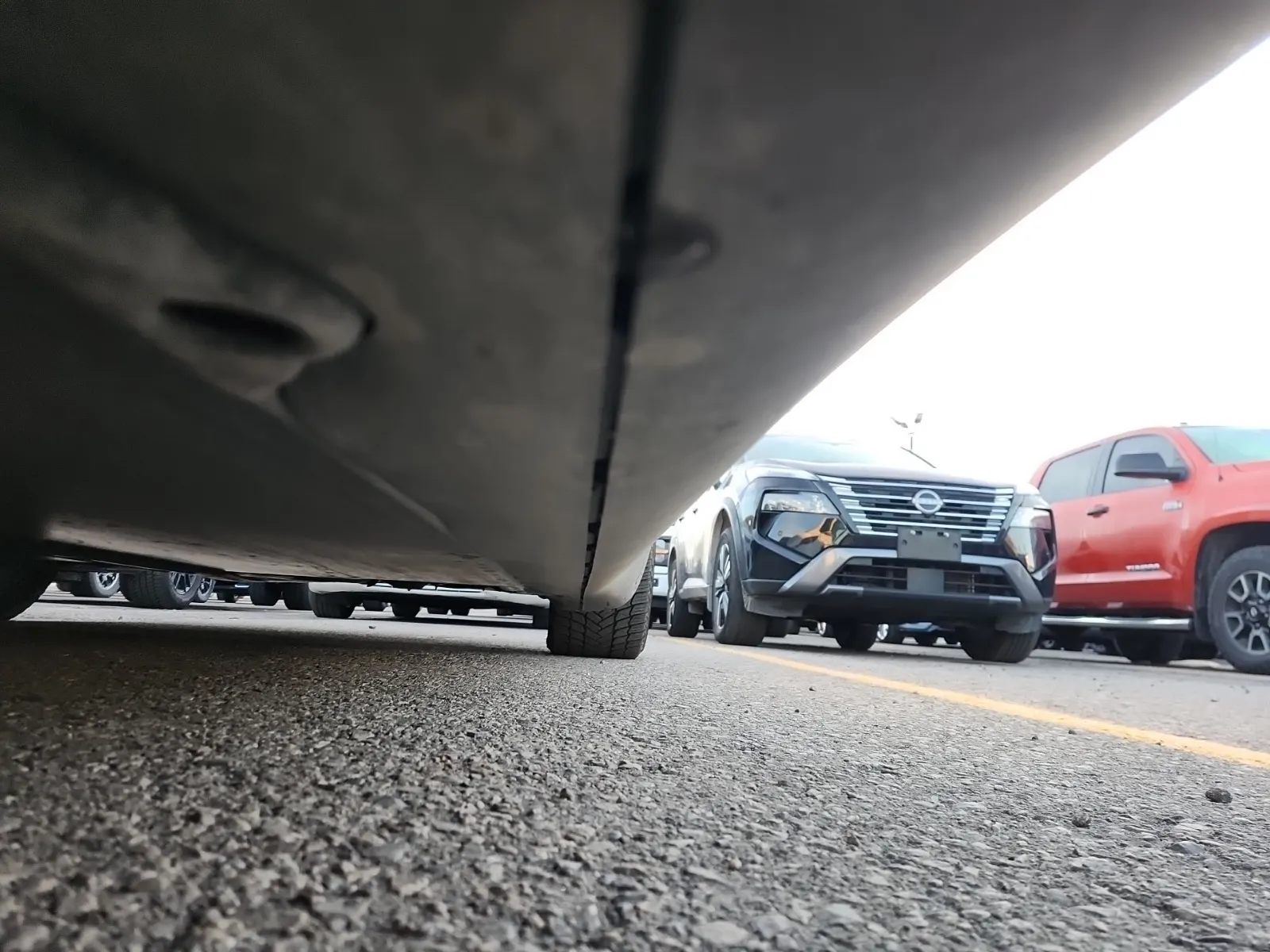 Undercarriage - Driver Photo