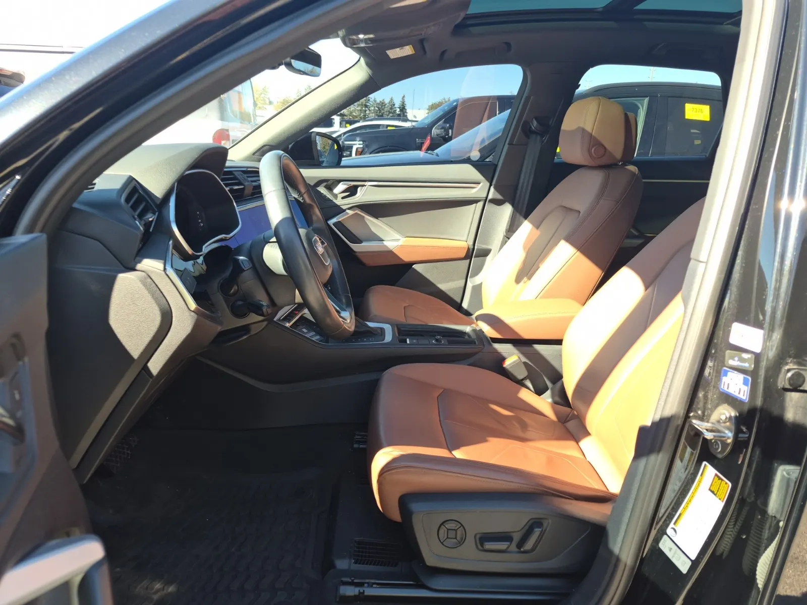 Front Interior Photo