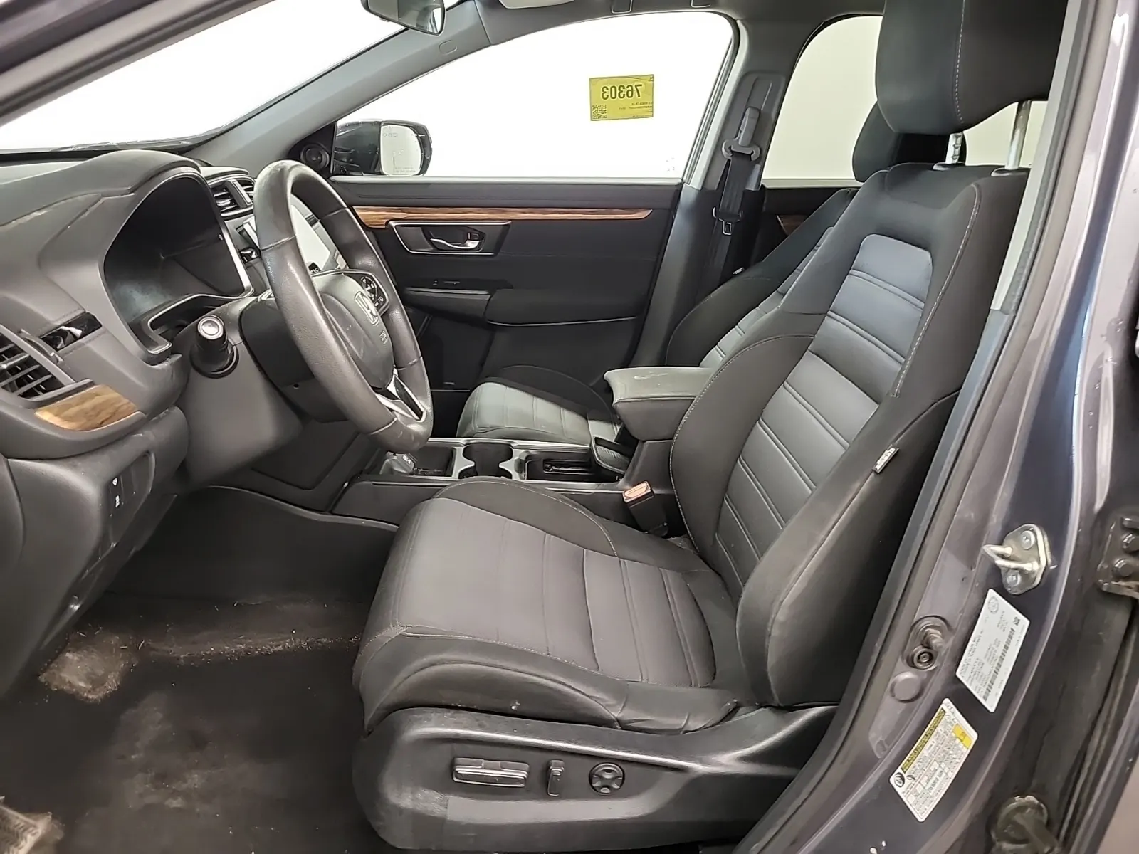 Front Interior Photo