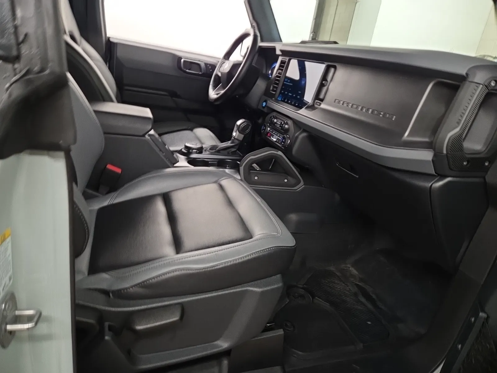 Right Side Interior Photo