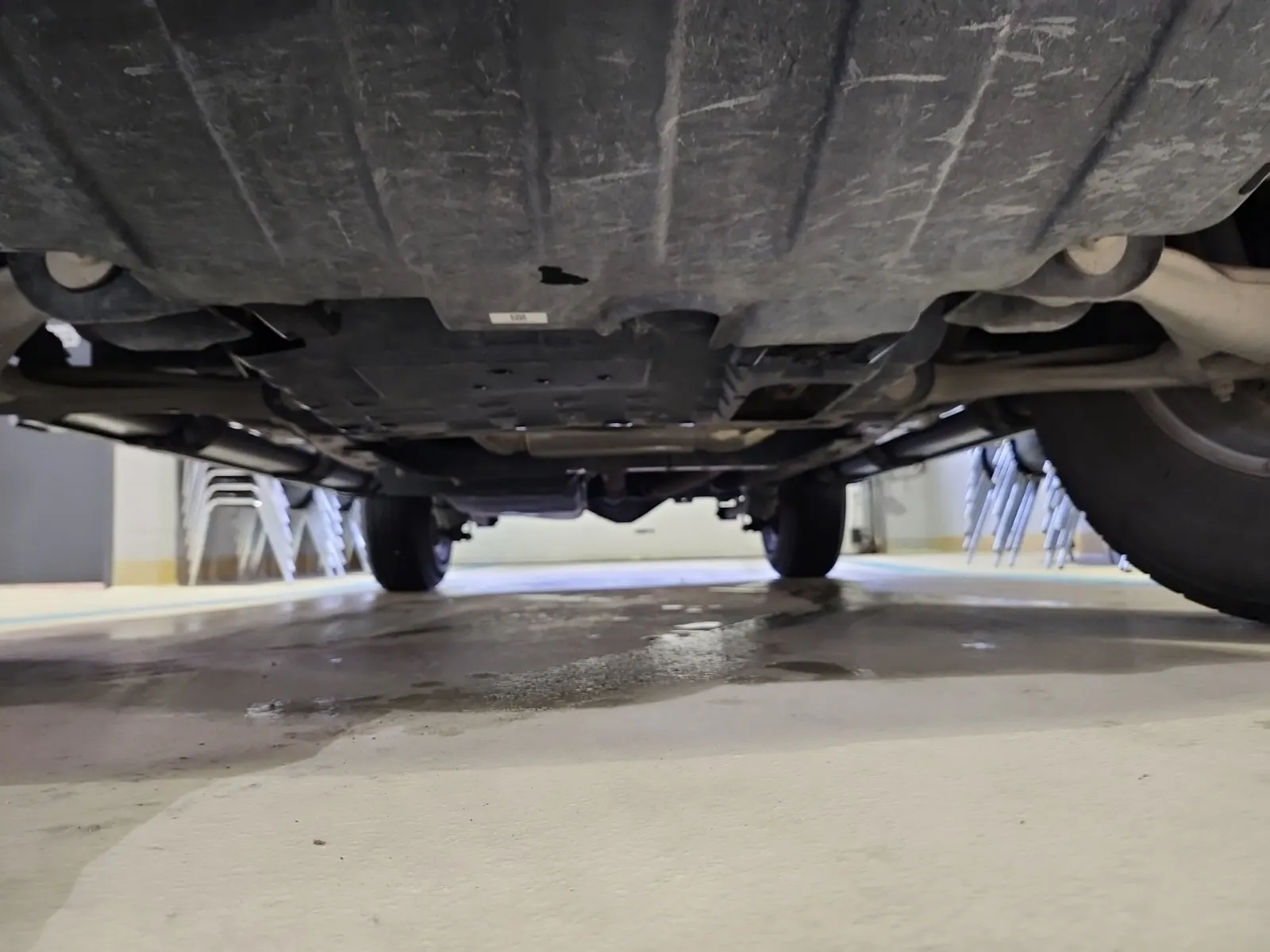 Undercarriage - Front Photo