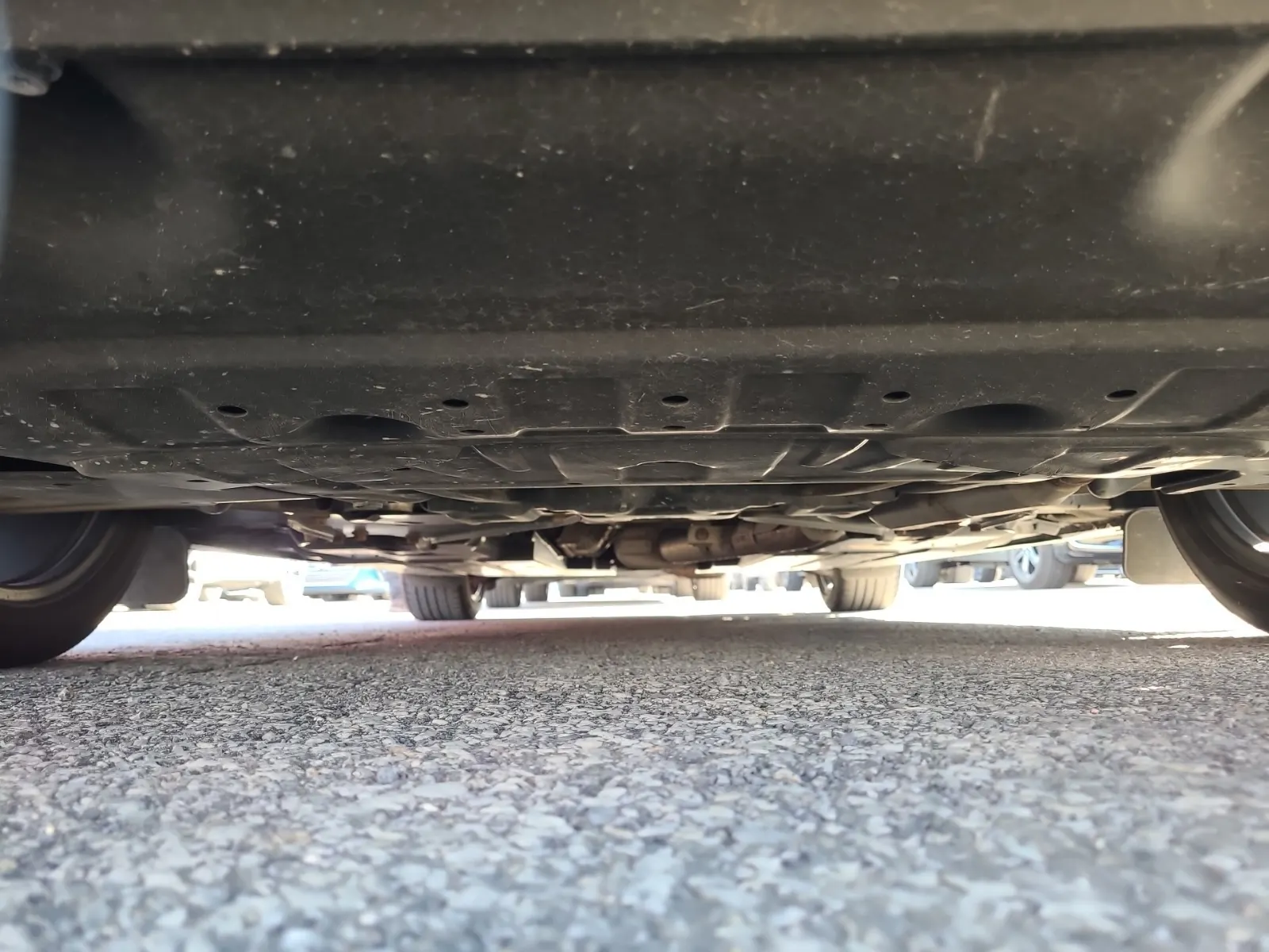 Undercarriage - Front Photo