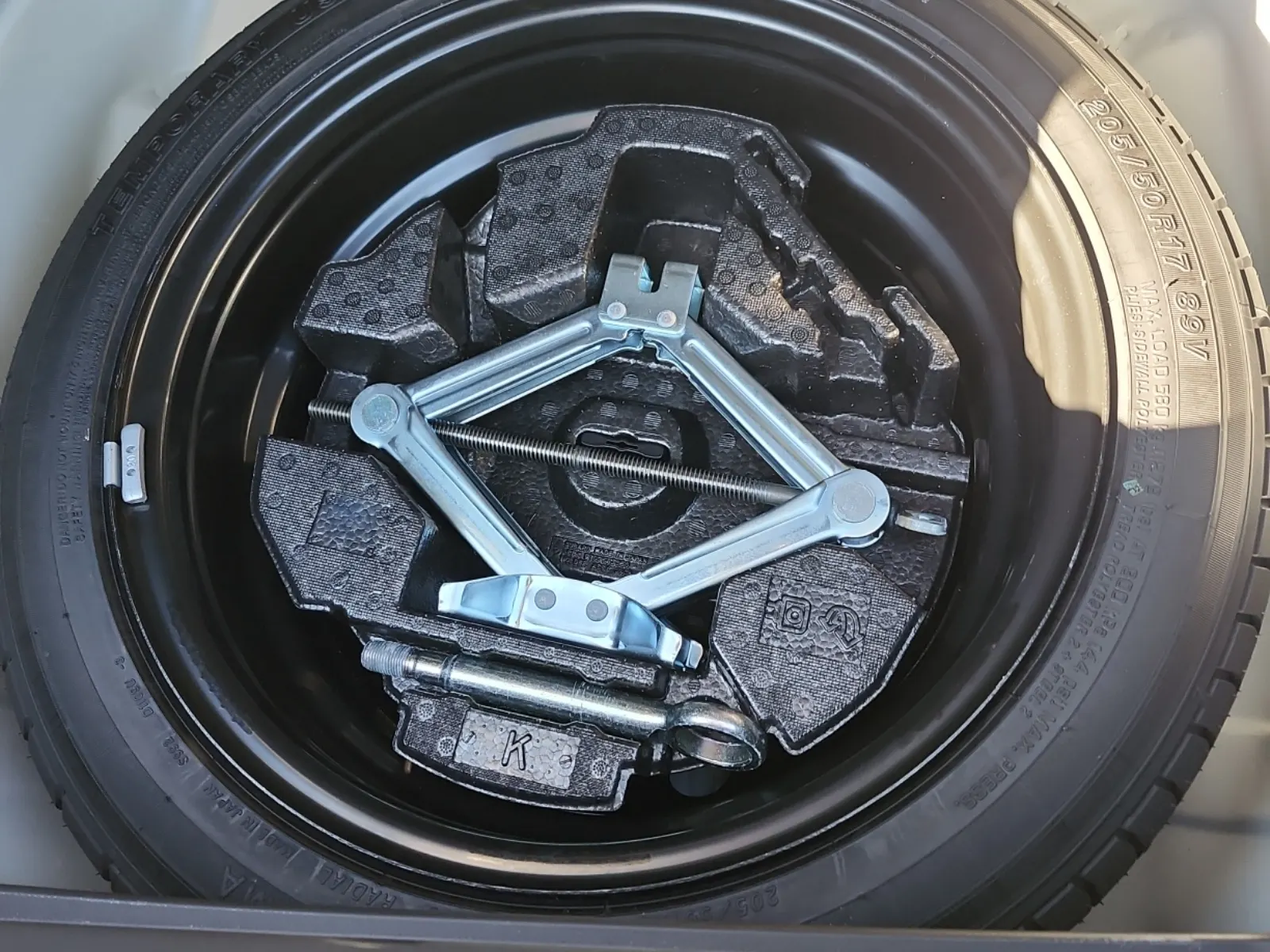 Spare Tire & Wheel Photo