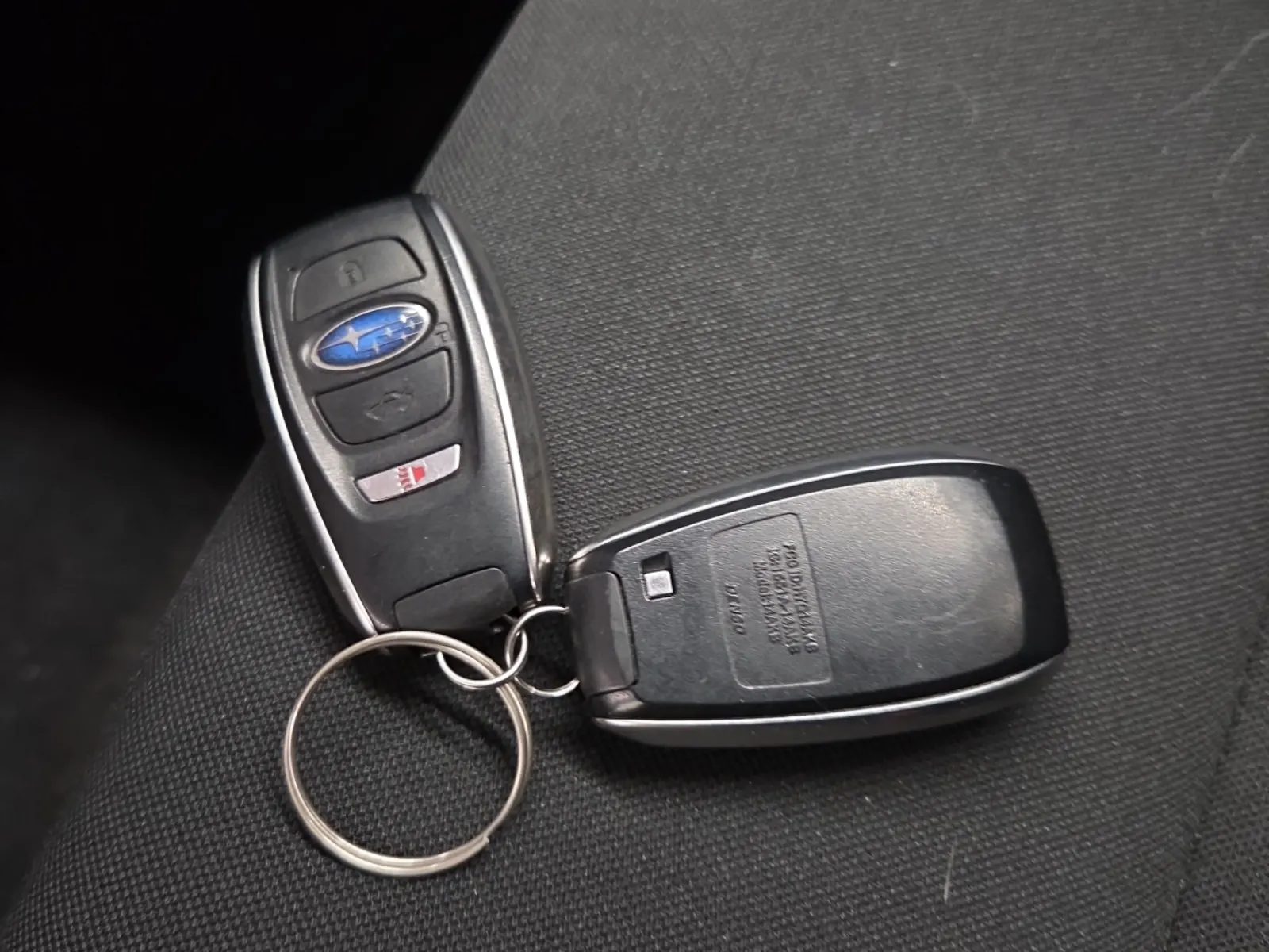Keys/Fobs/Manual Photo