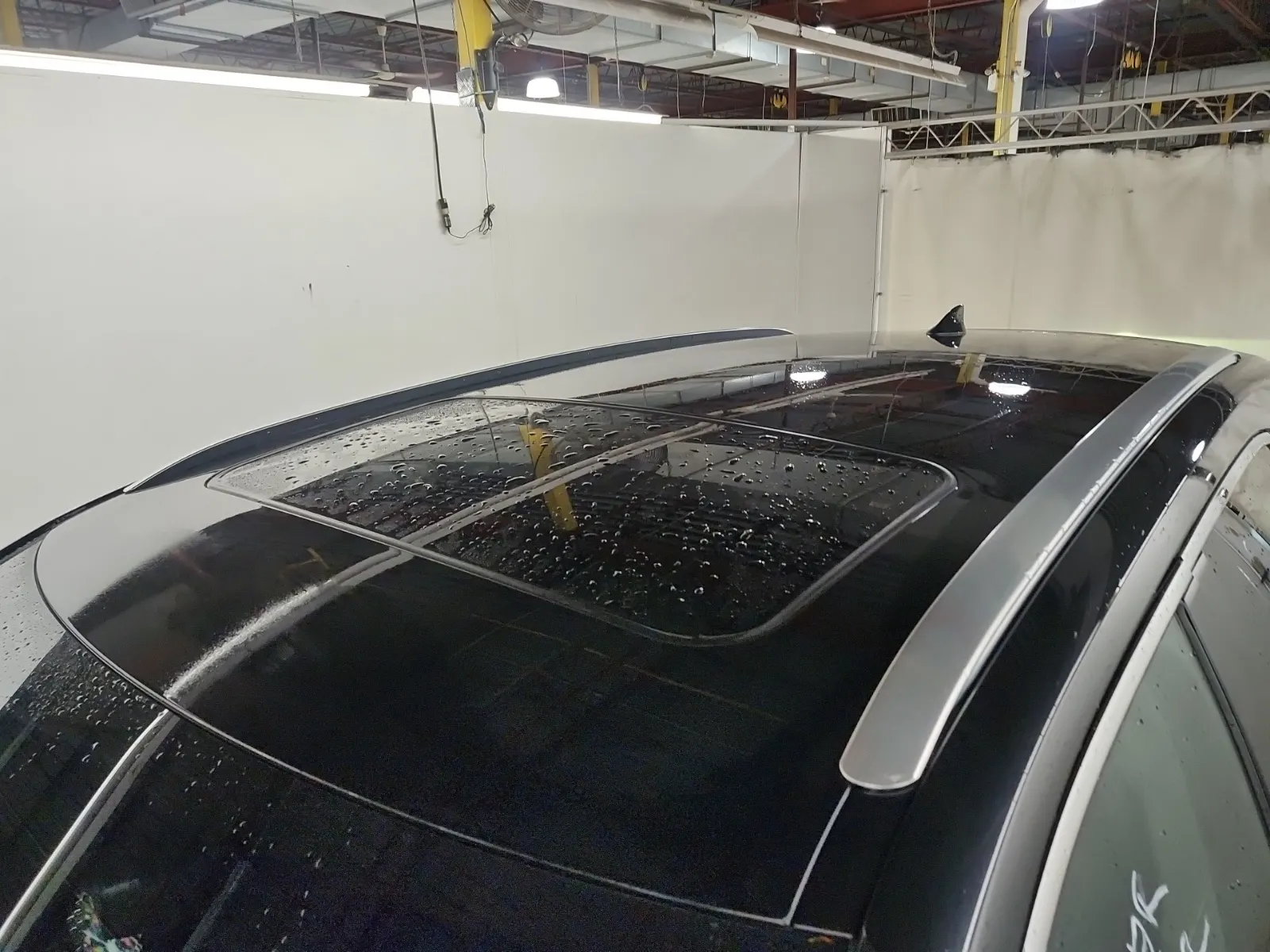 Exterior Roof Photo