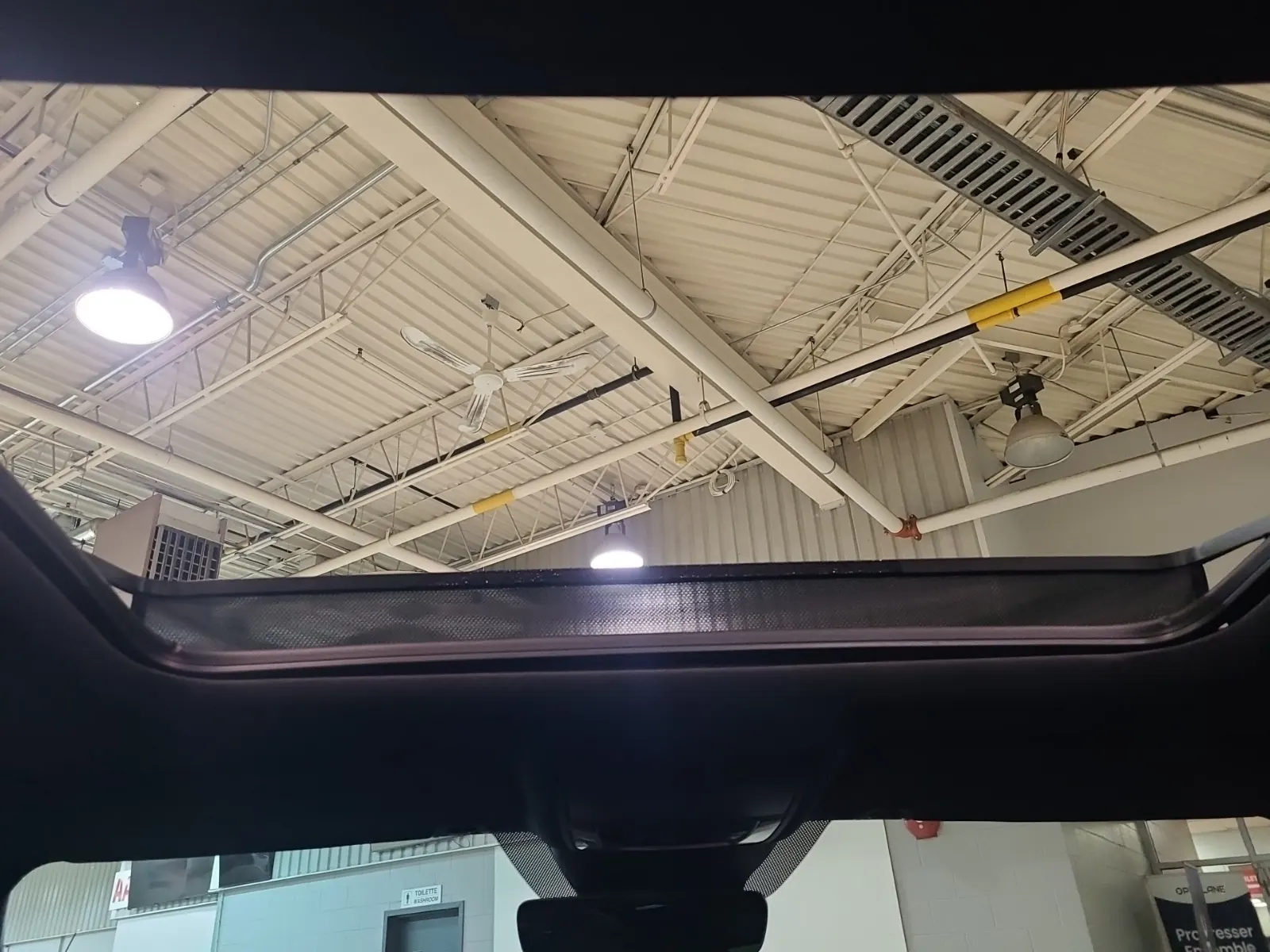 Interior Roof Photo