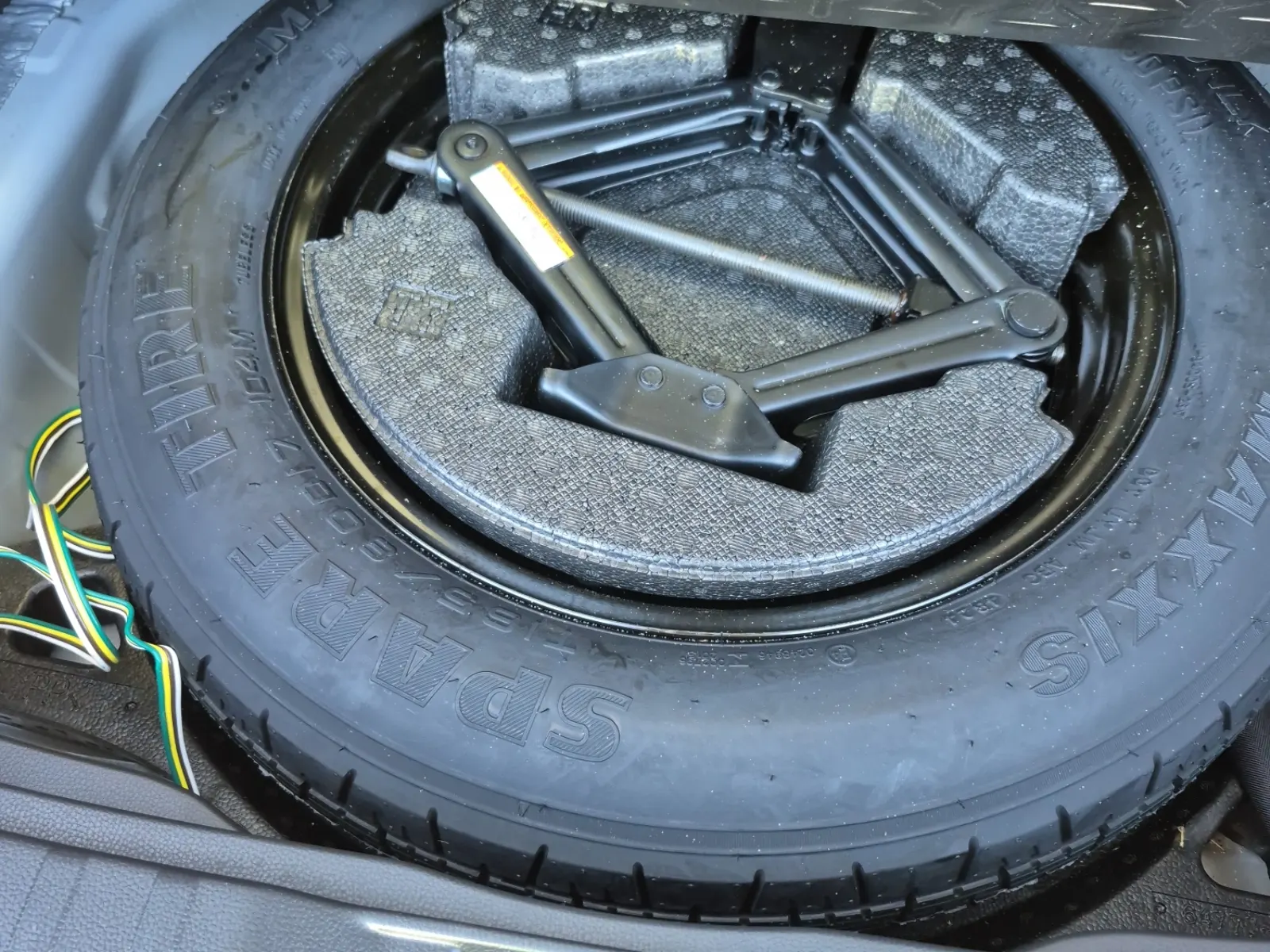 Spare Tire & Wheel Photo