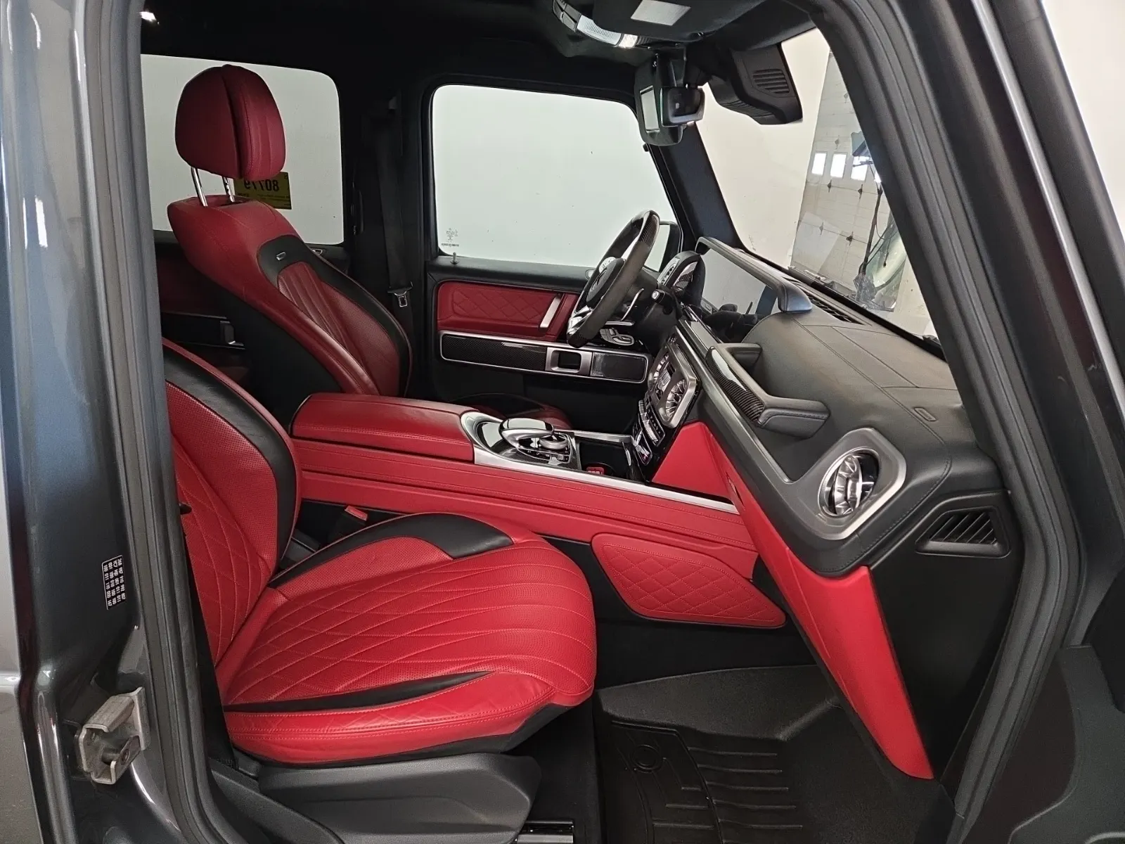 Right Side Interior Photo