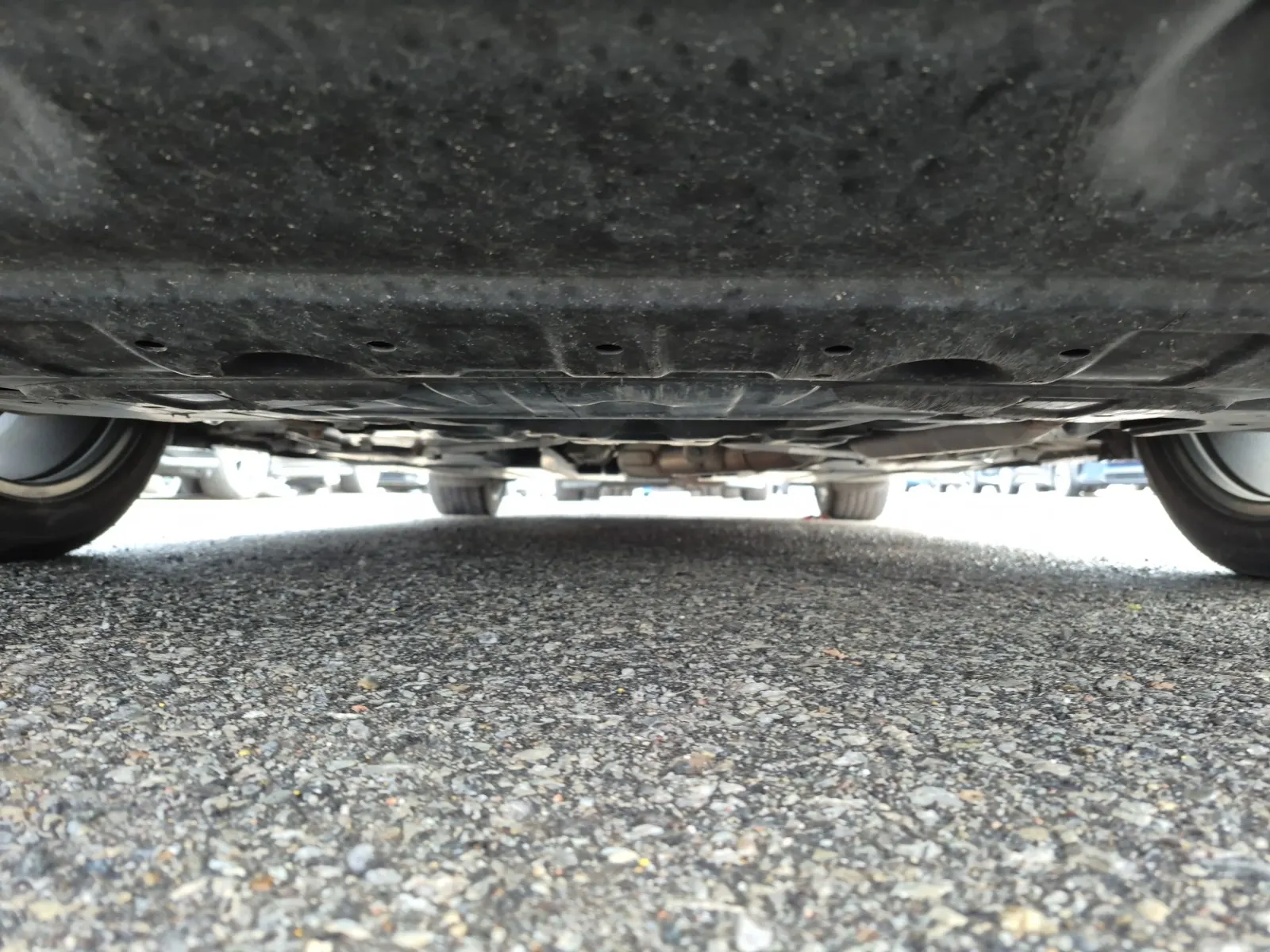 Undercarriage - Front Photo