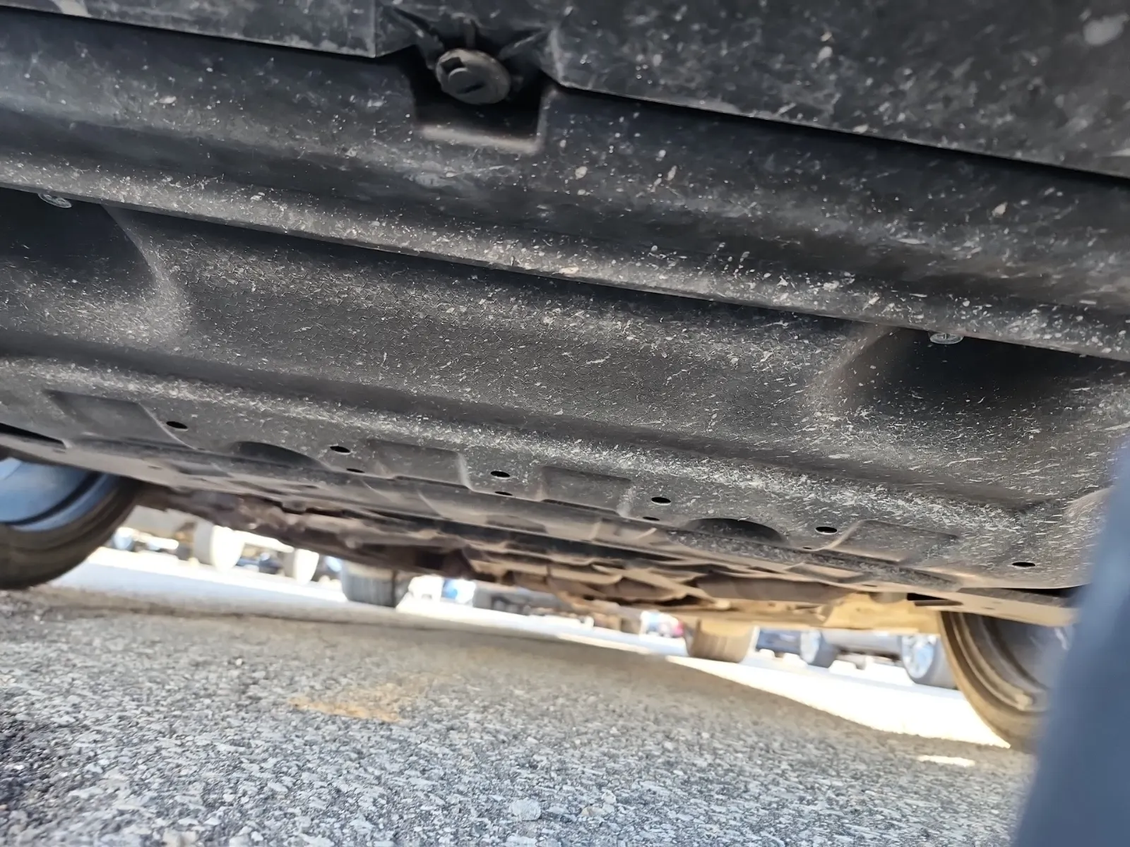 Undercarriage - Front Photo