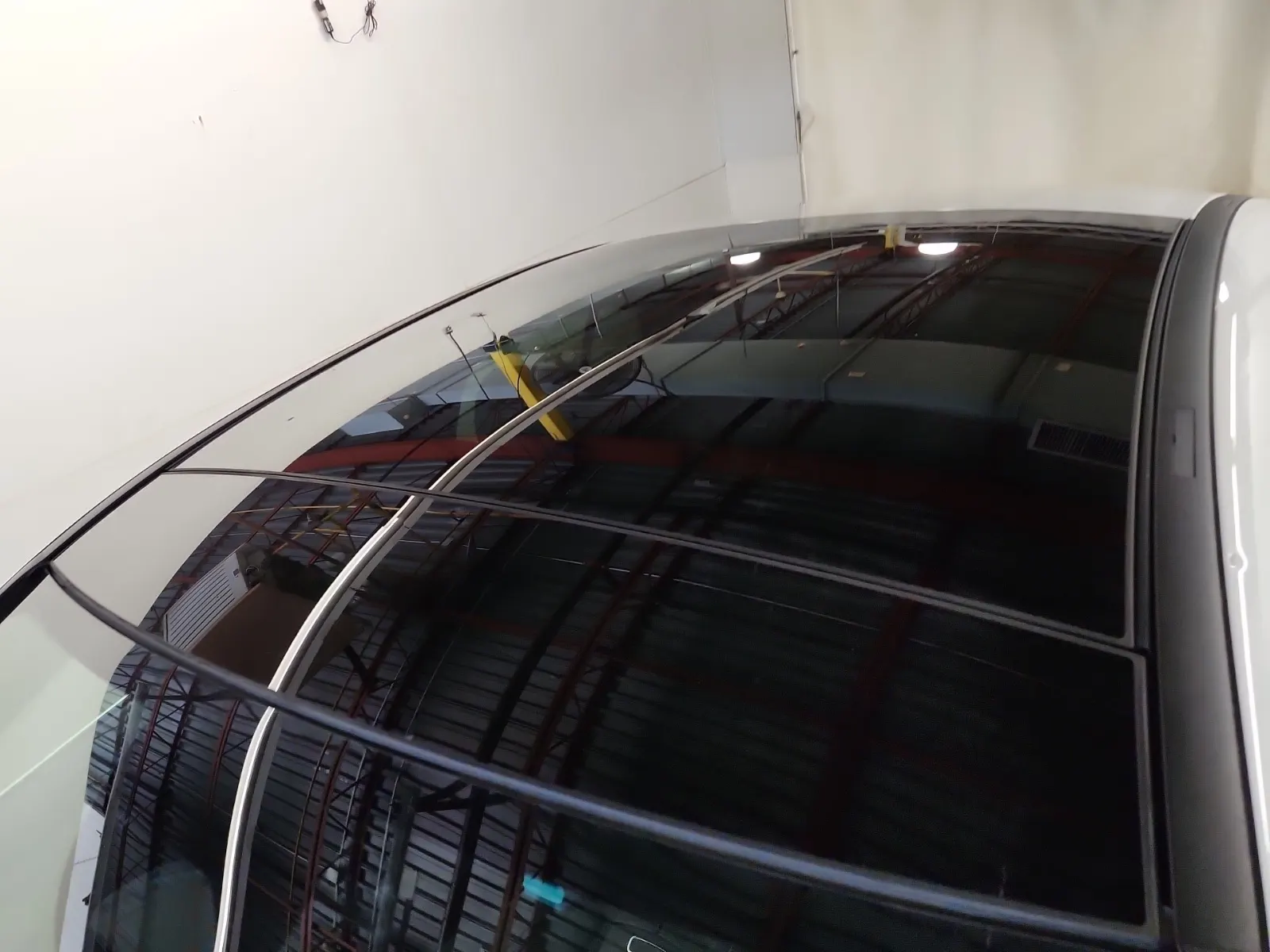Exterior Roof Photo