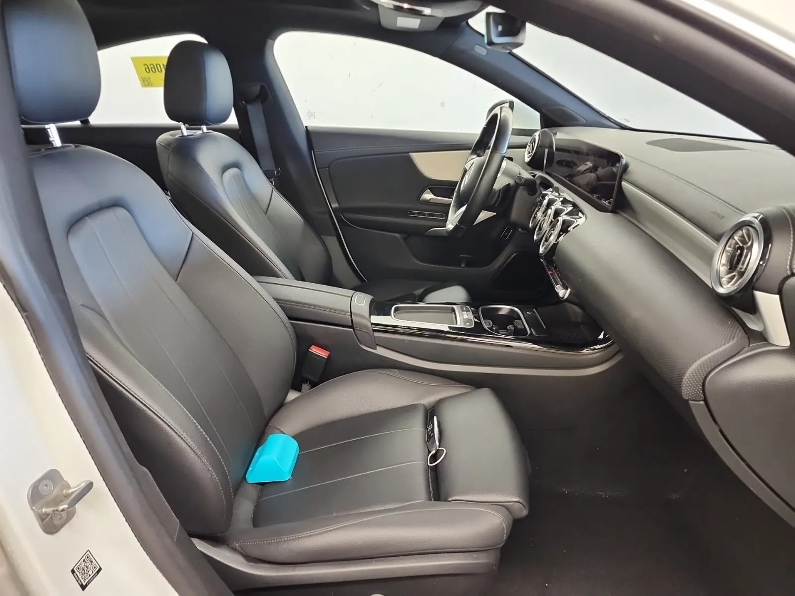 Right Side Interior Photo