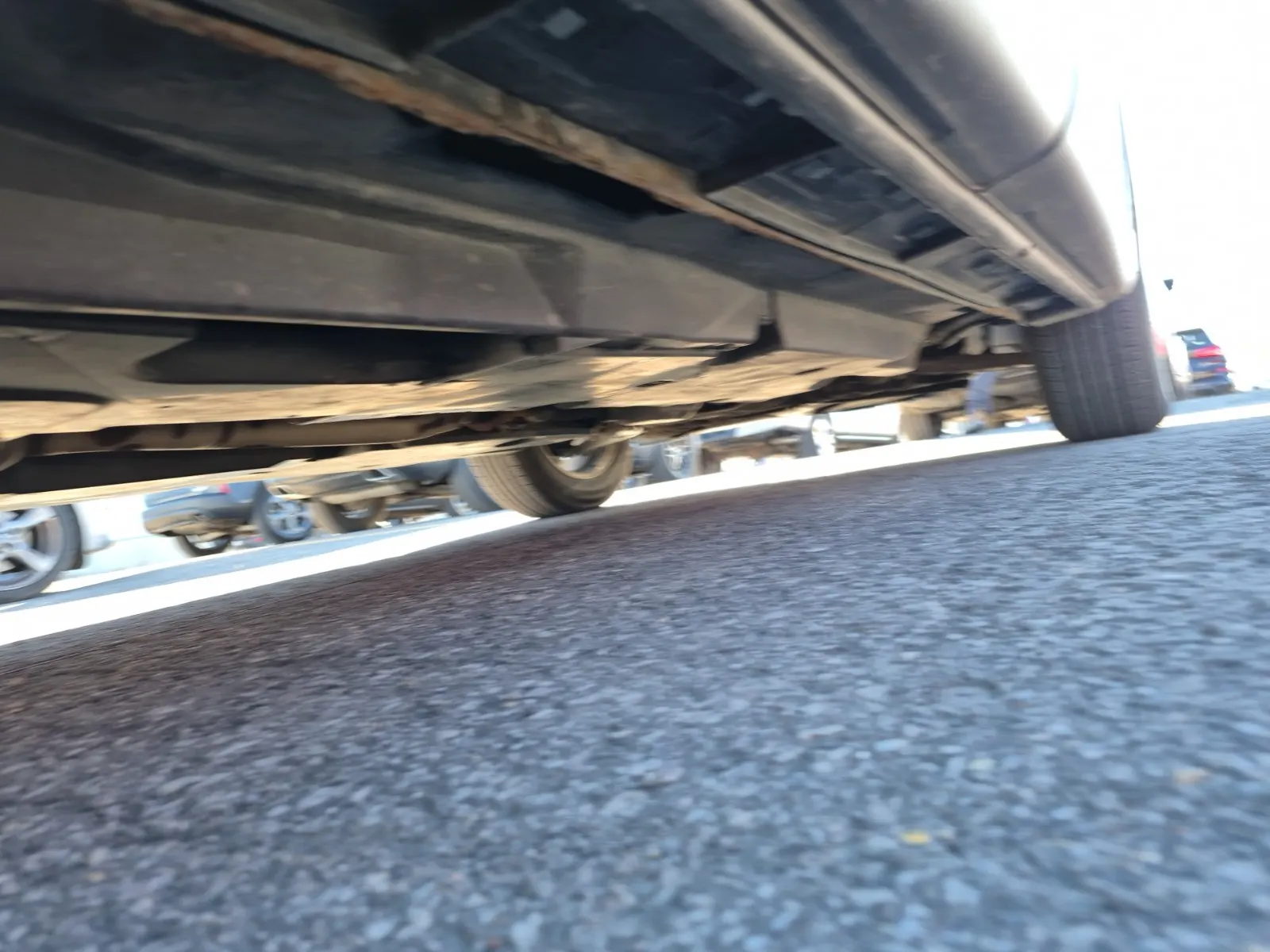 Undercarriage - Passenger Photo