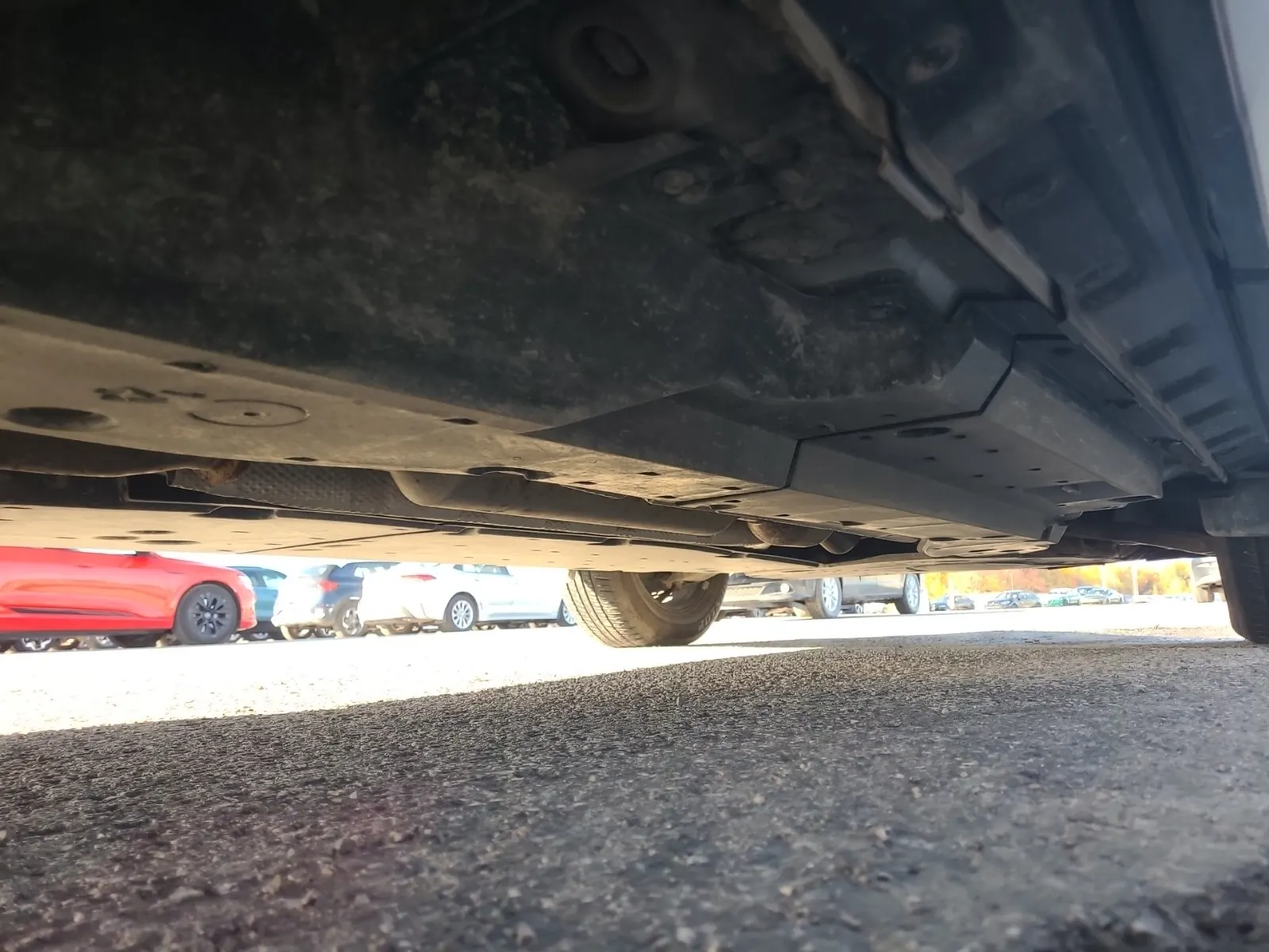 Undercarriage - Passenger Photo