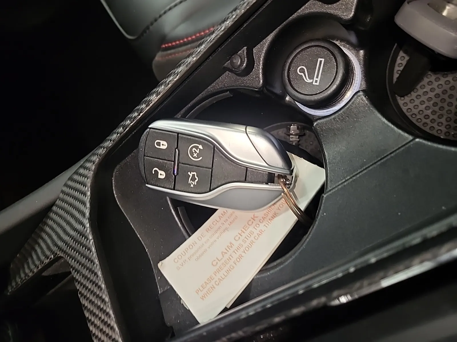 Keys/Fobs/Manual Photo
