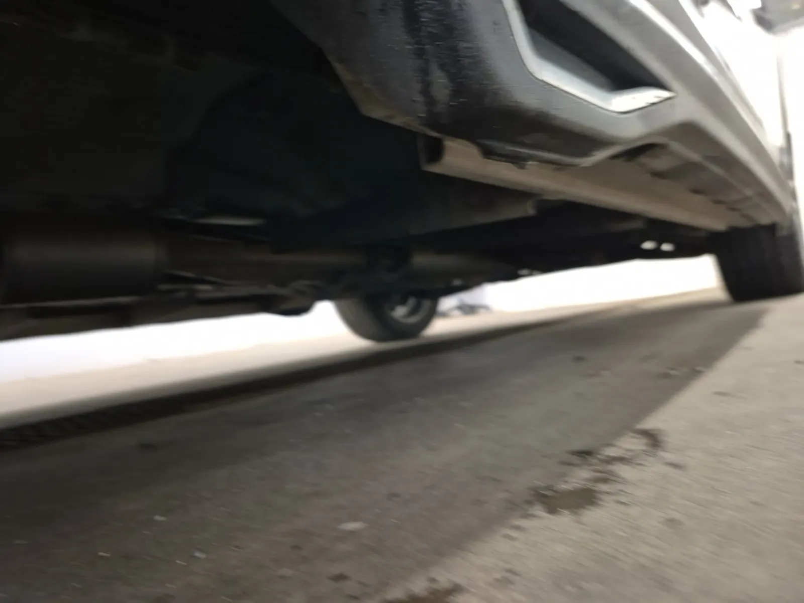 Undercarriage - Driver Photo