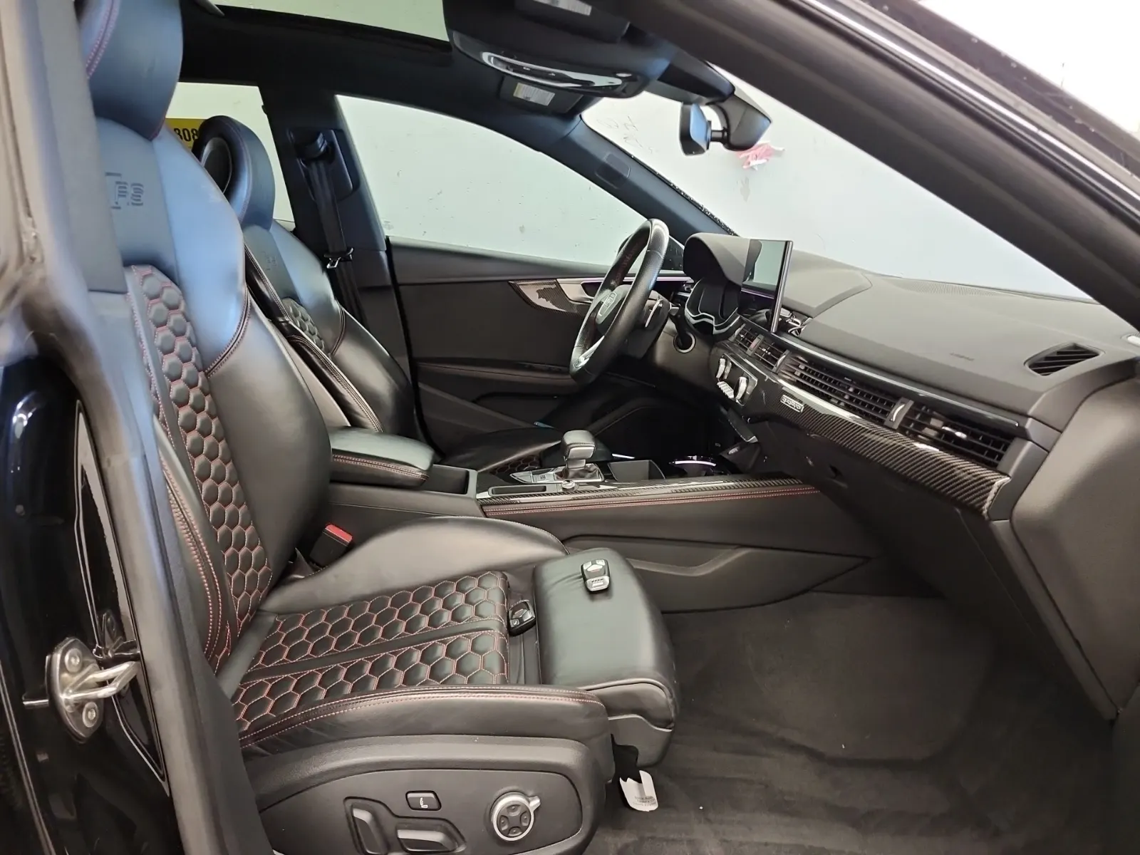 Right Side Interior Photo