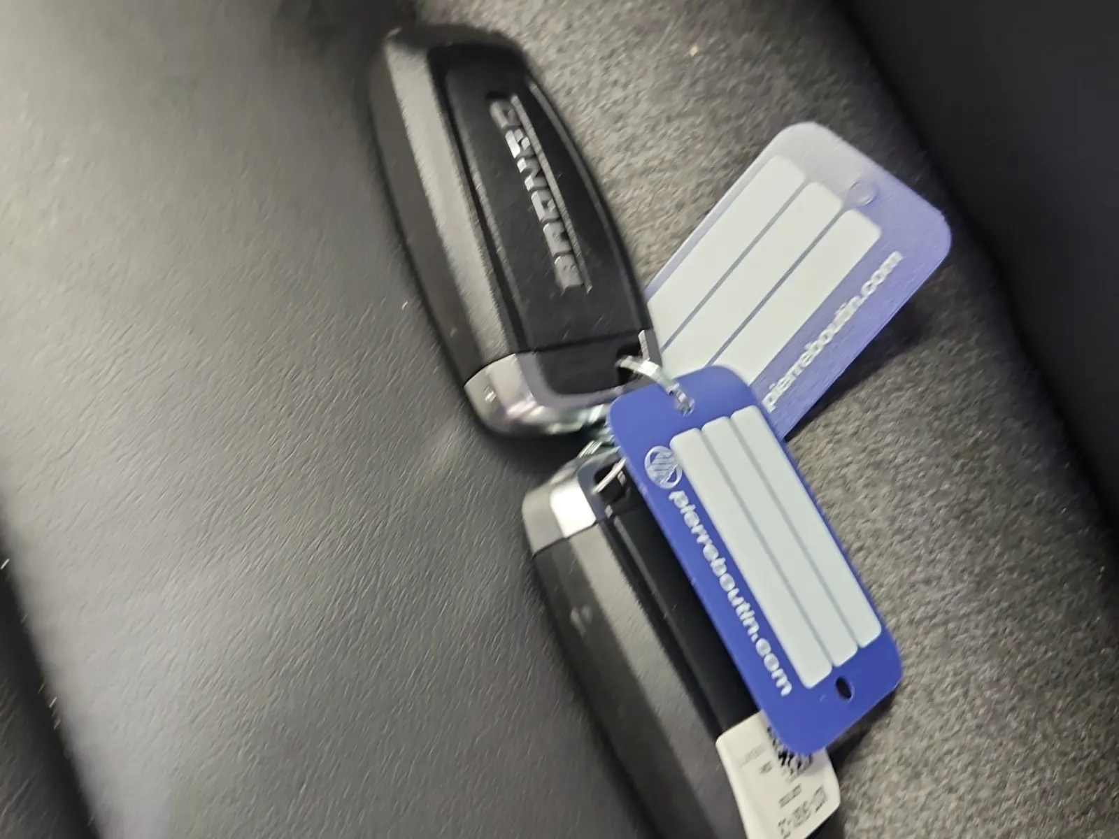 Keys/Fobs/Manual Photo