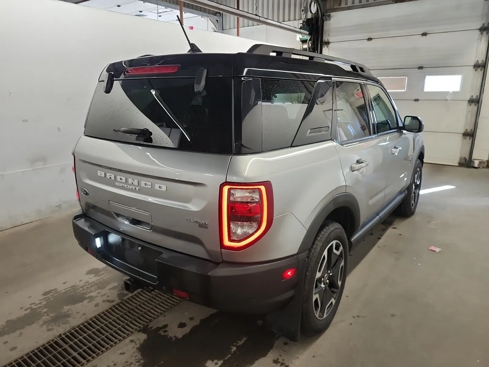 Passenger Rear 3/4 Photo