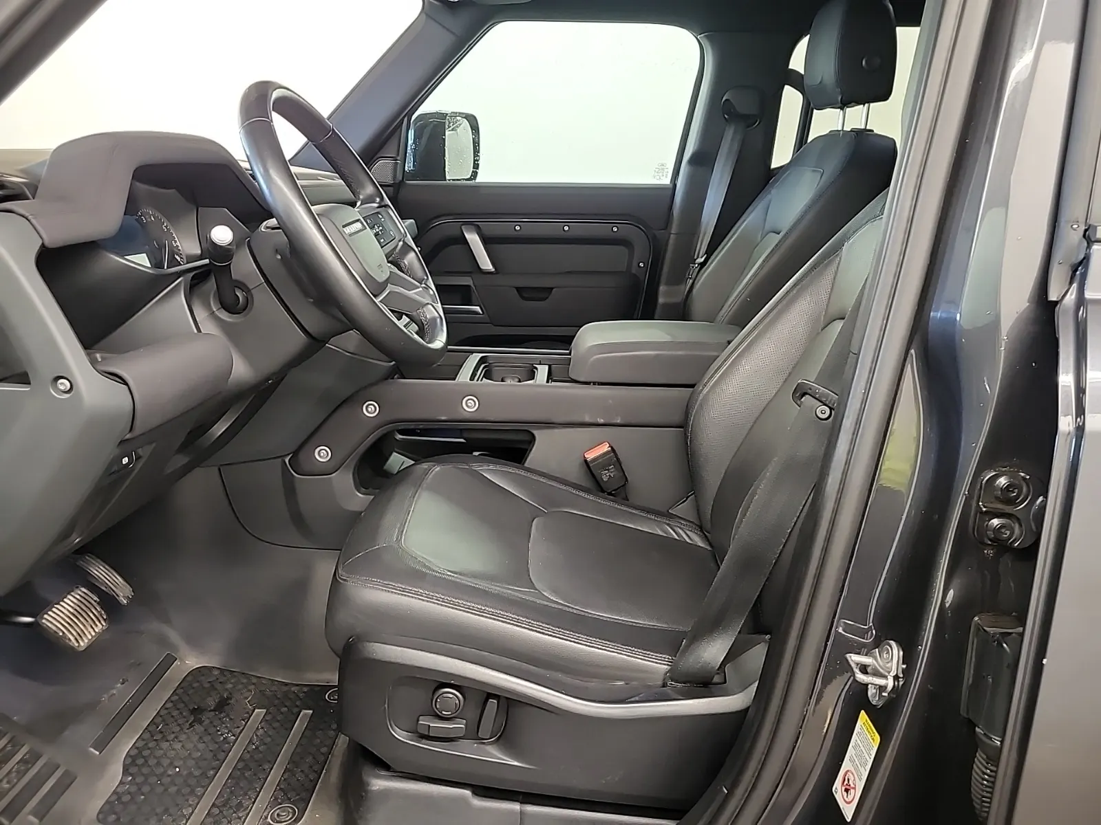 Front Interior Photo