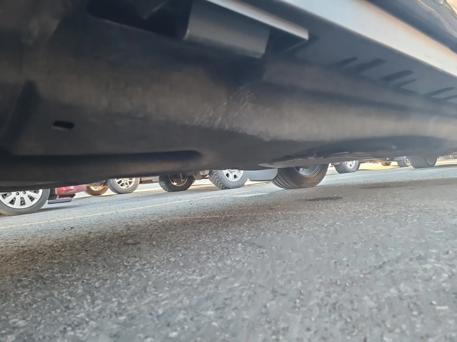 Undercarriage - Passenger Photo