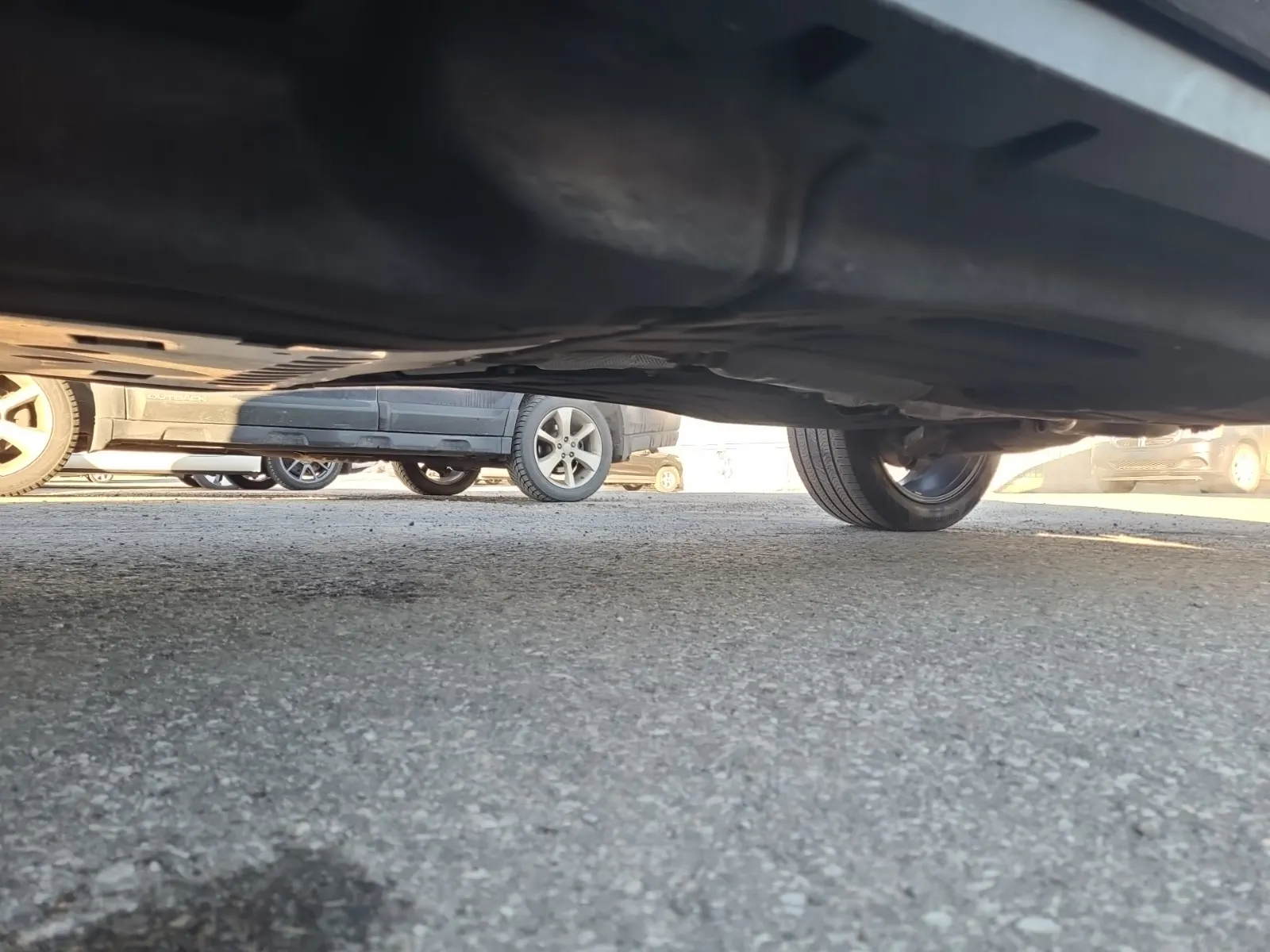 Undercarriage - Driver Photo