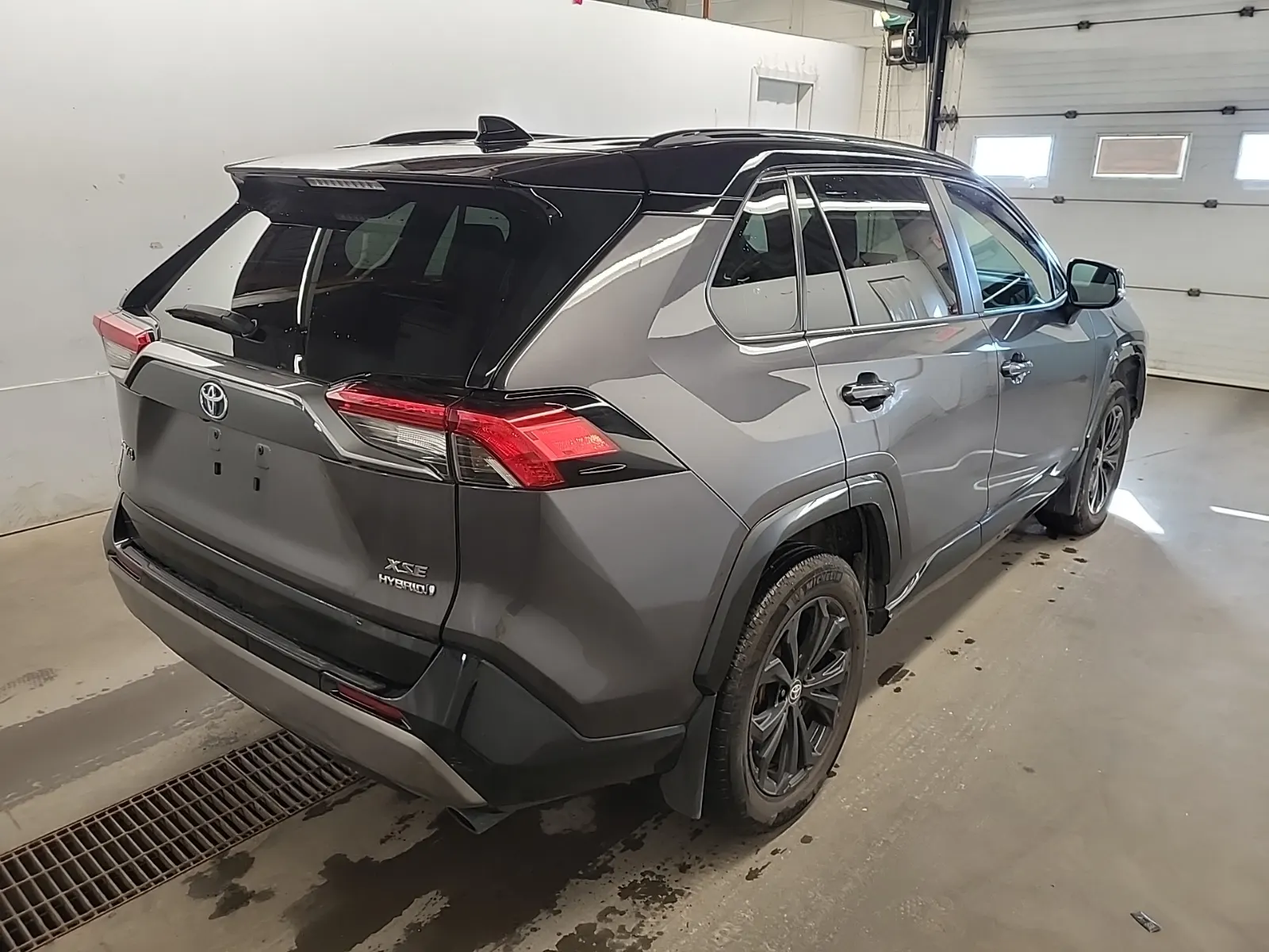 Passenger Rear 3/4 Photo