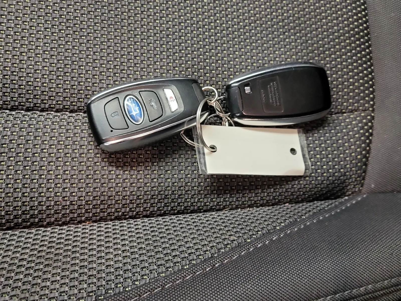 Keys/Fobs/Manual Photo