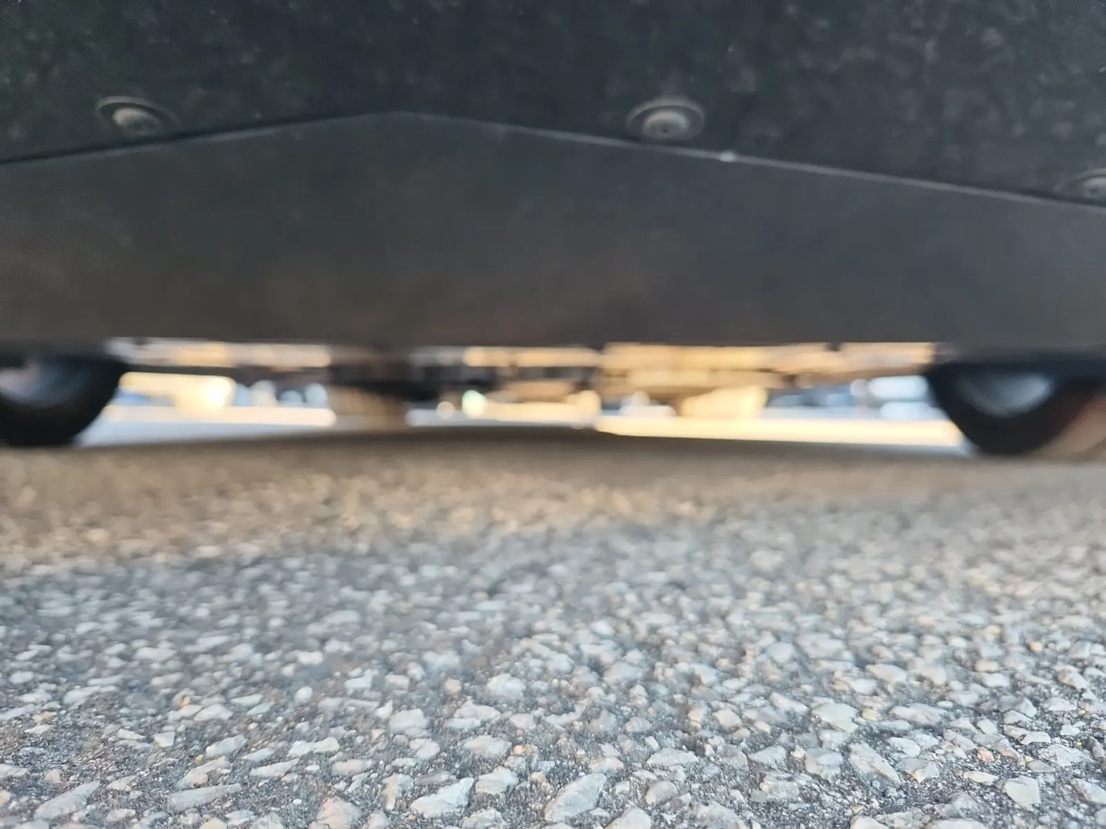 Undercarriage - Front Photo