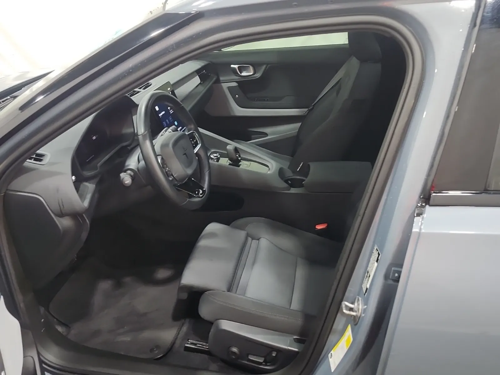 Front Interior Photo