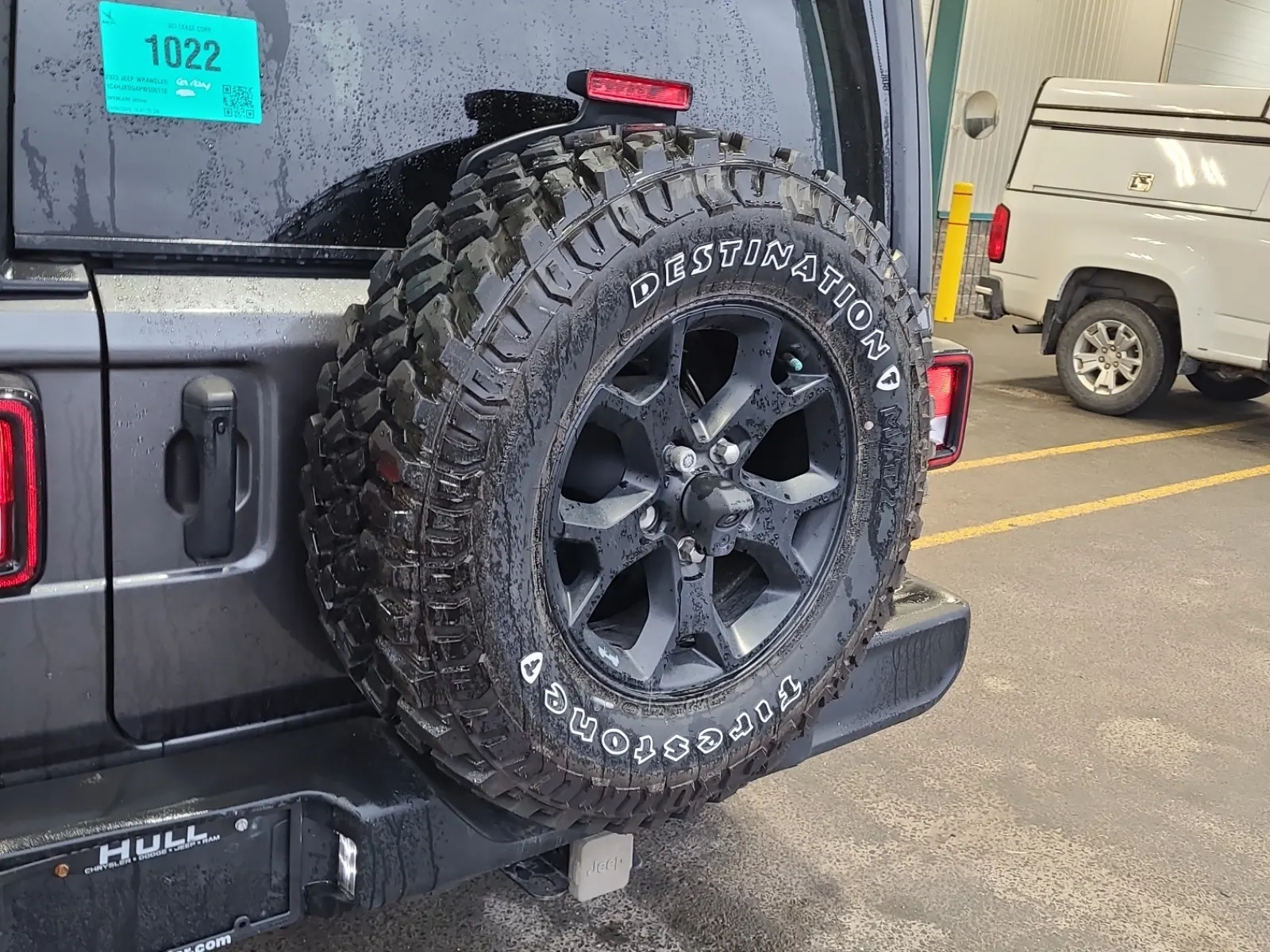 Spare Tire & Wheel Photo