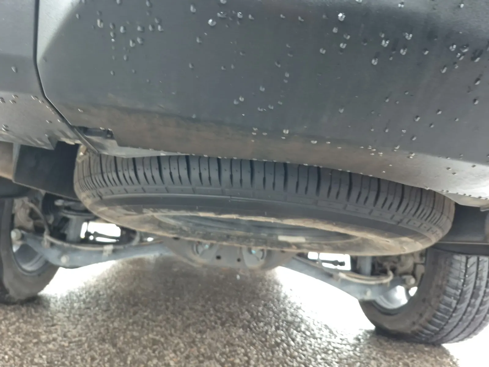 Spare Tire & Wheel Photo